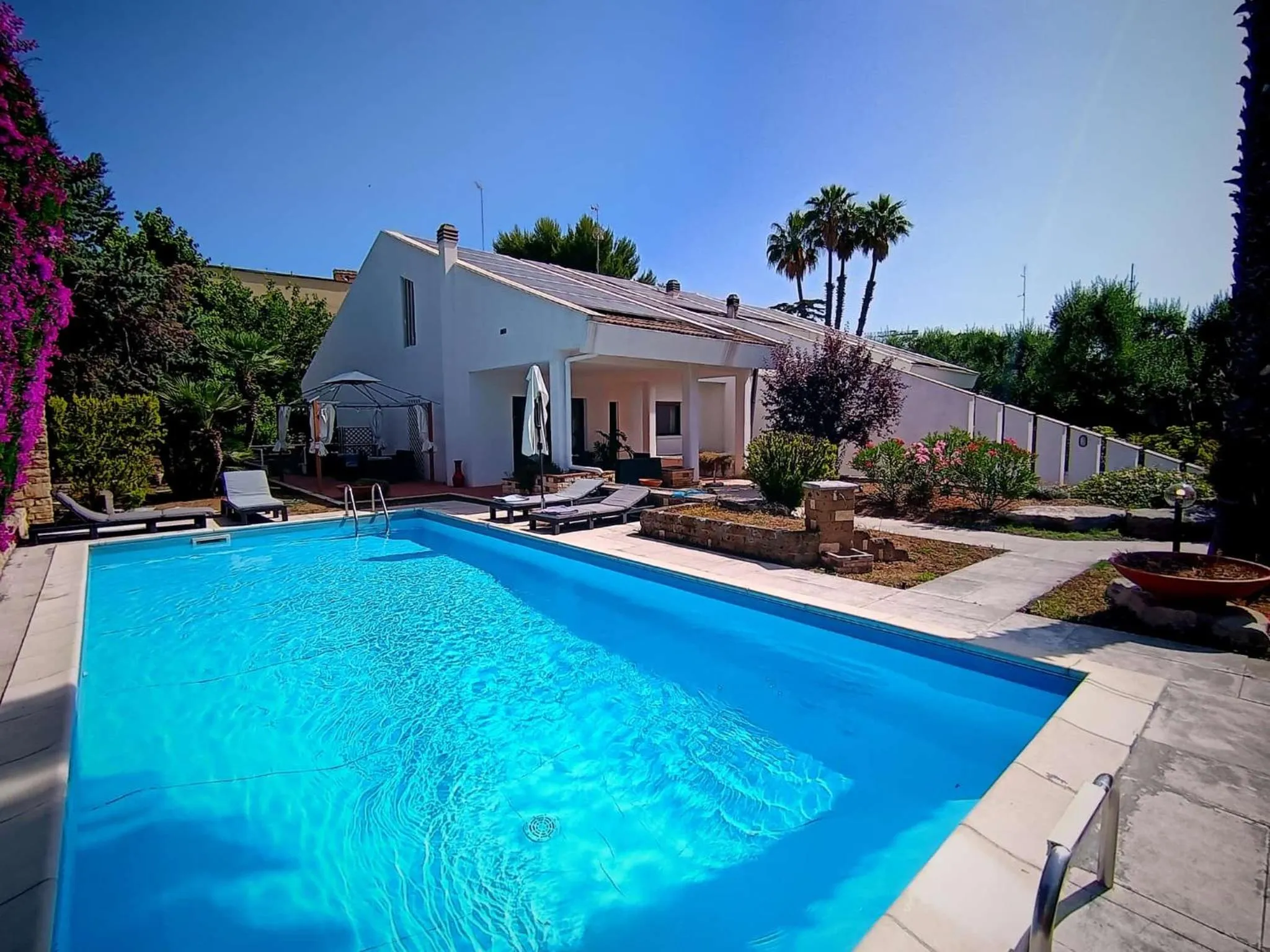 Property building in Apulia Time