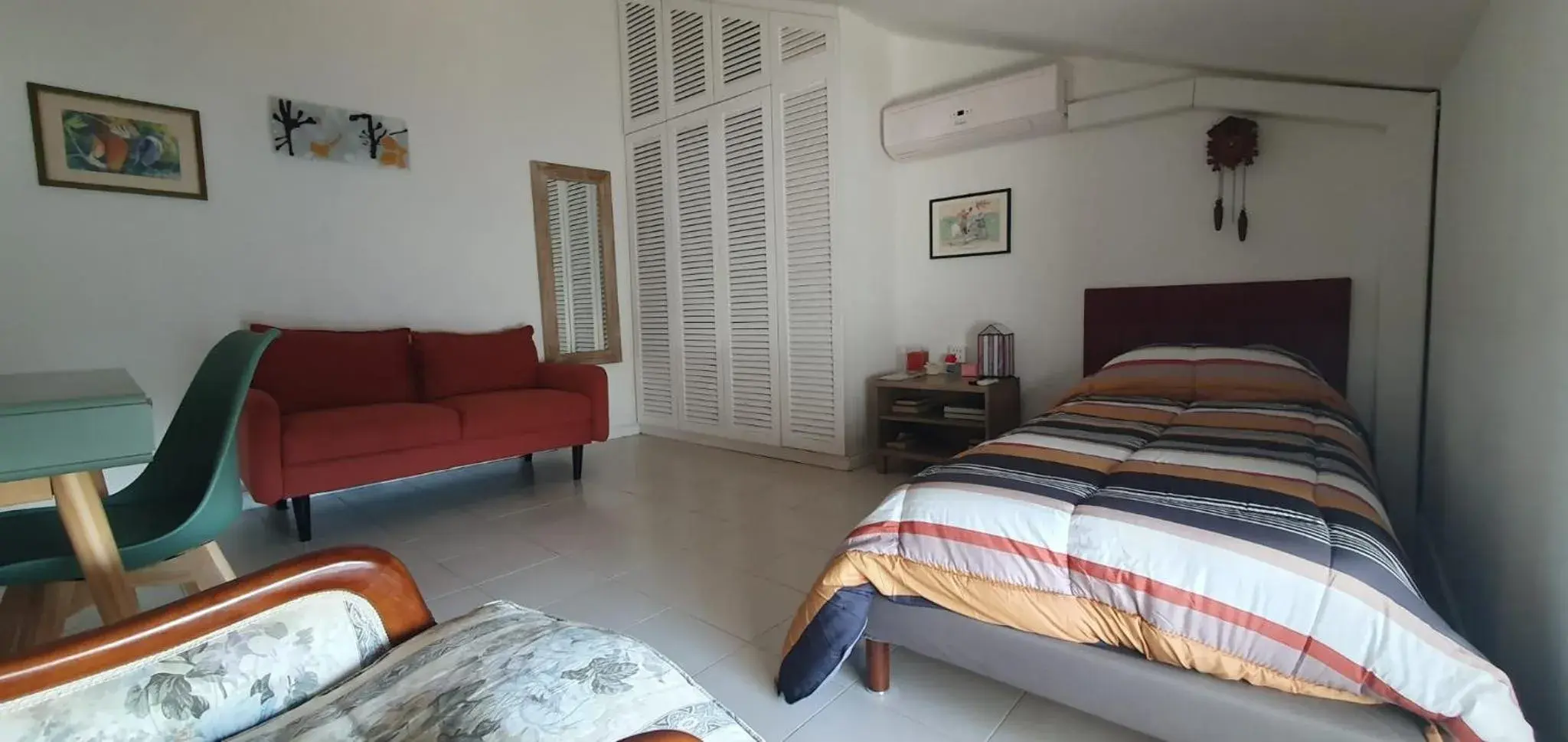 Standard Single Room with Shared Bathroom - single occupancy in Apulia Time Standard Single Room with Shared Bathroom - single occupancy in Apulia Time