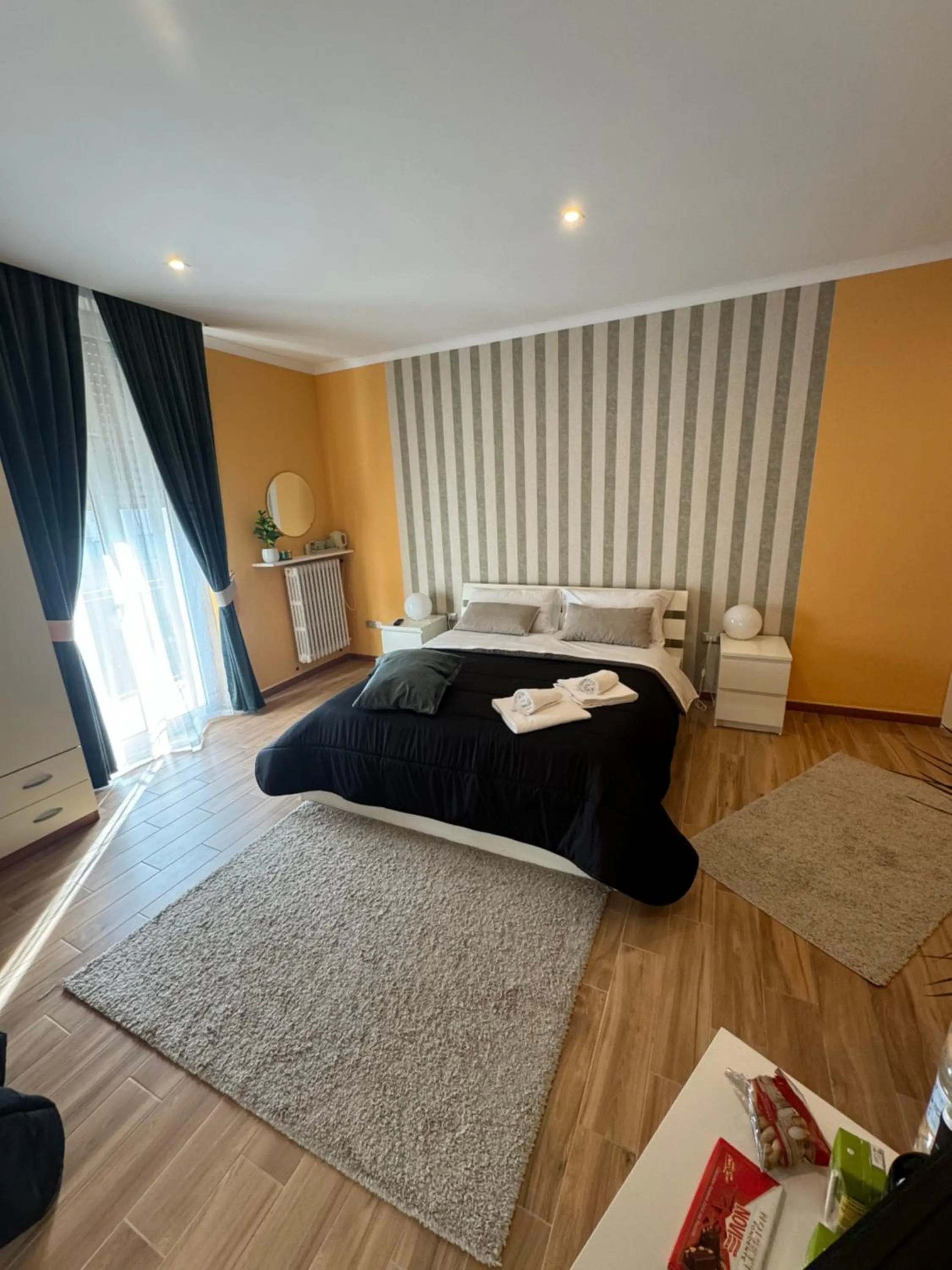 Photo of the whole room, Bed in Casina Dei Marsi