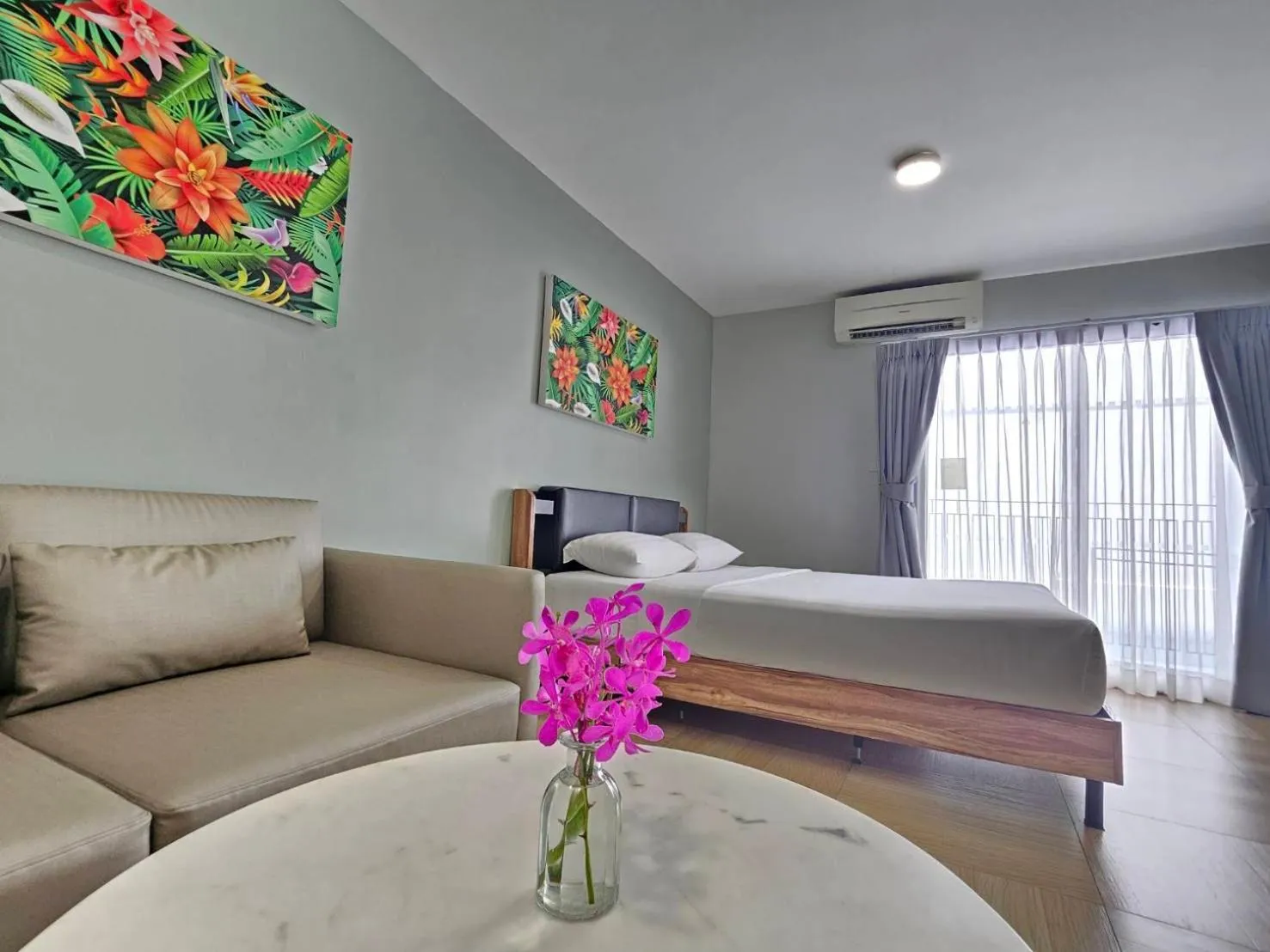 Bedroom, Bed in Chiva Bangkok Hotel