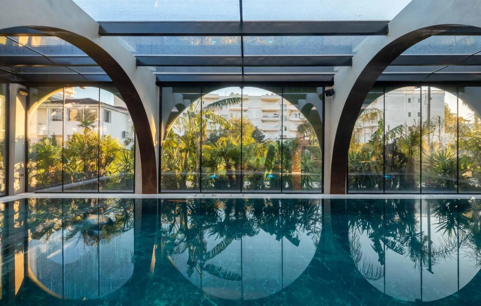 Swimming pool in Flower Hotels & Resorts