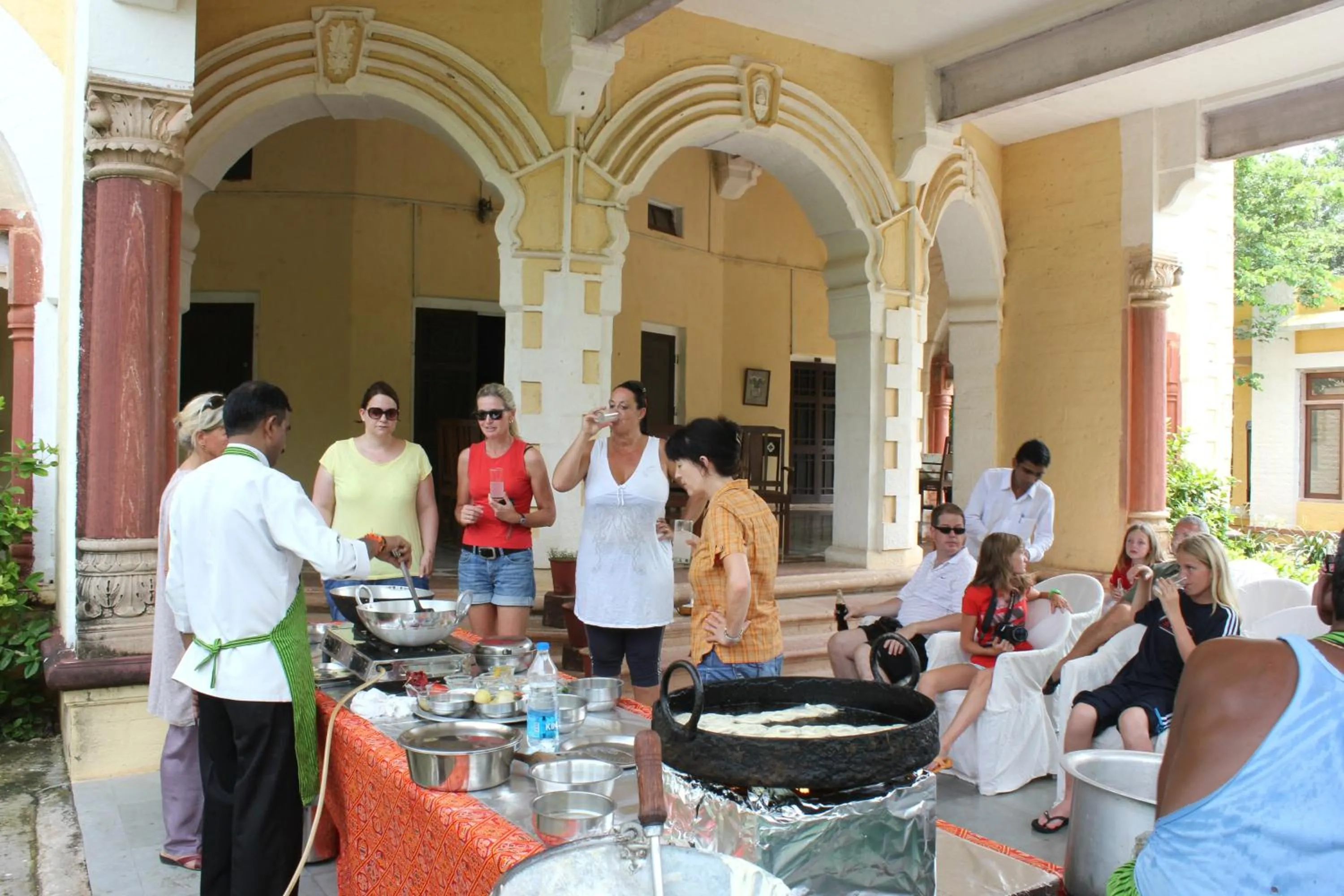 Area and facilities in Bhanwar Vilas Palace