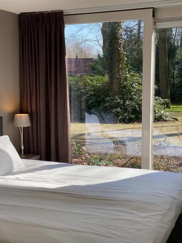 Bedroom, Bed in Huize Hölterhof Wellness Hotel Restaurant