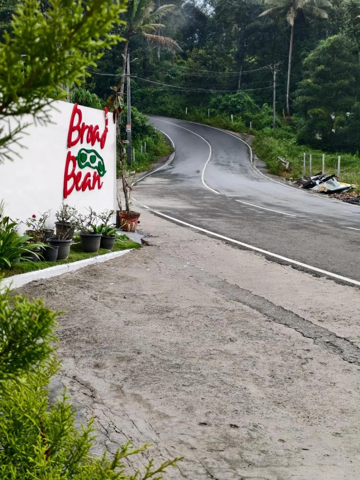 Broad Bean Resort & Spa