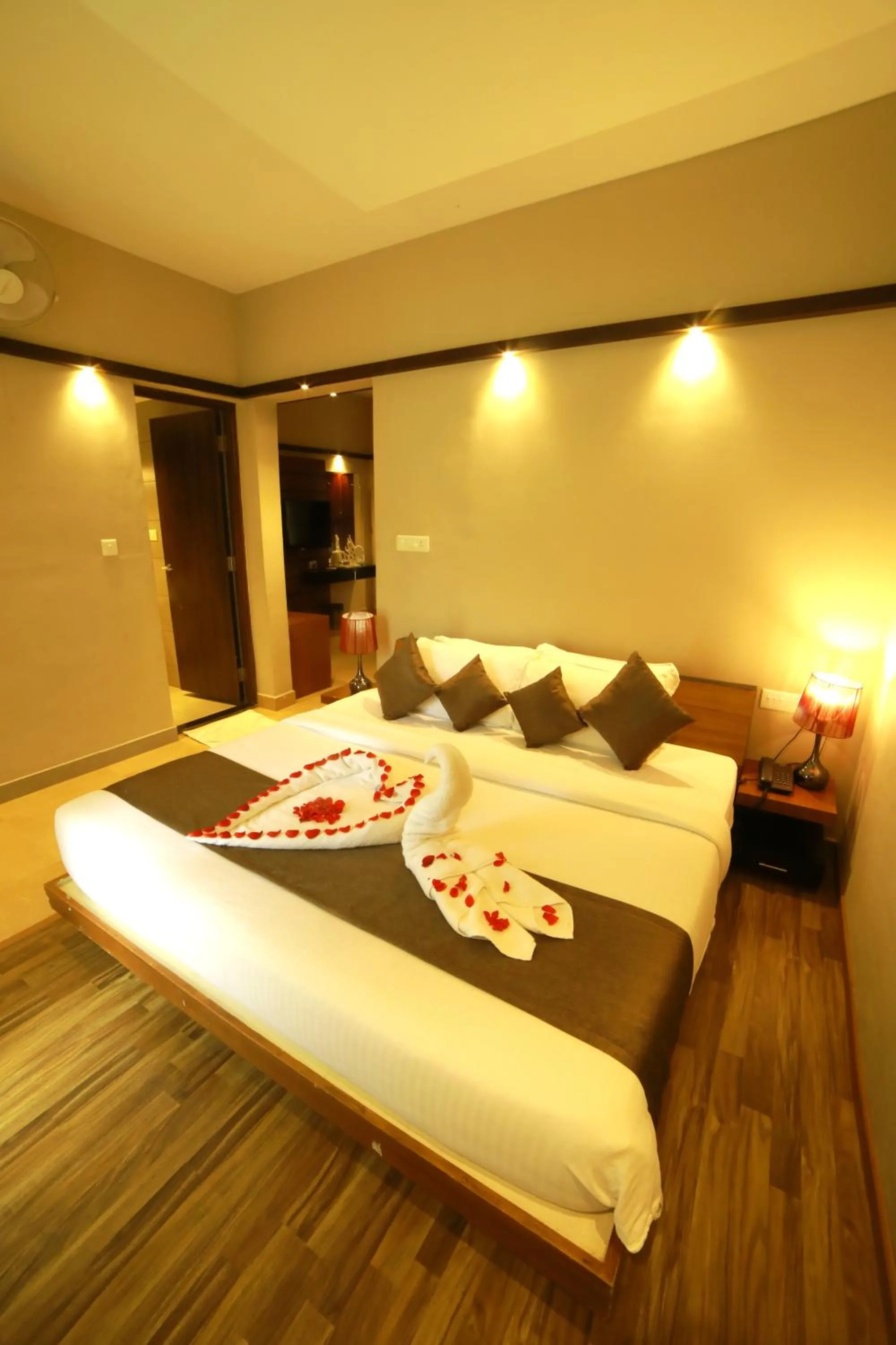 Bedroom, Bed in Broad Bean Resort & Spa