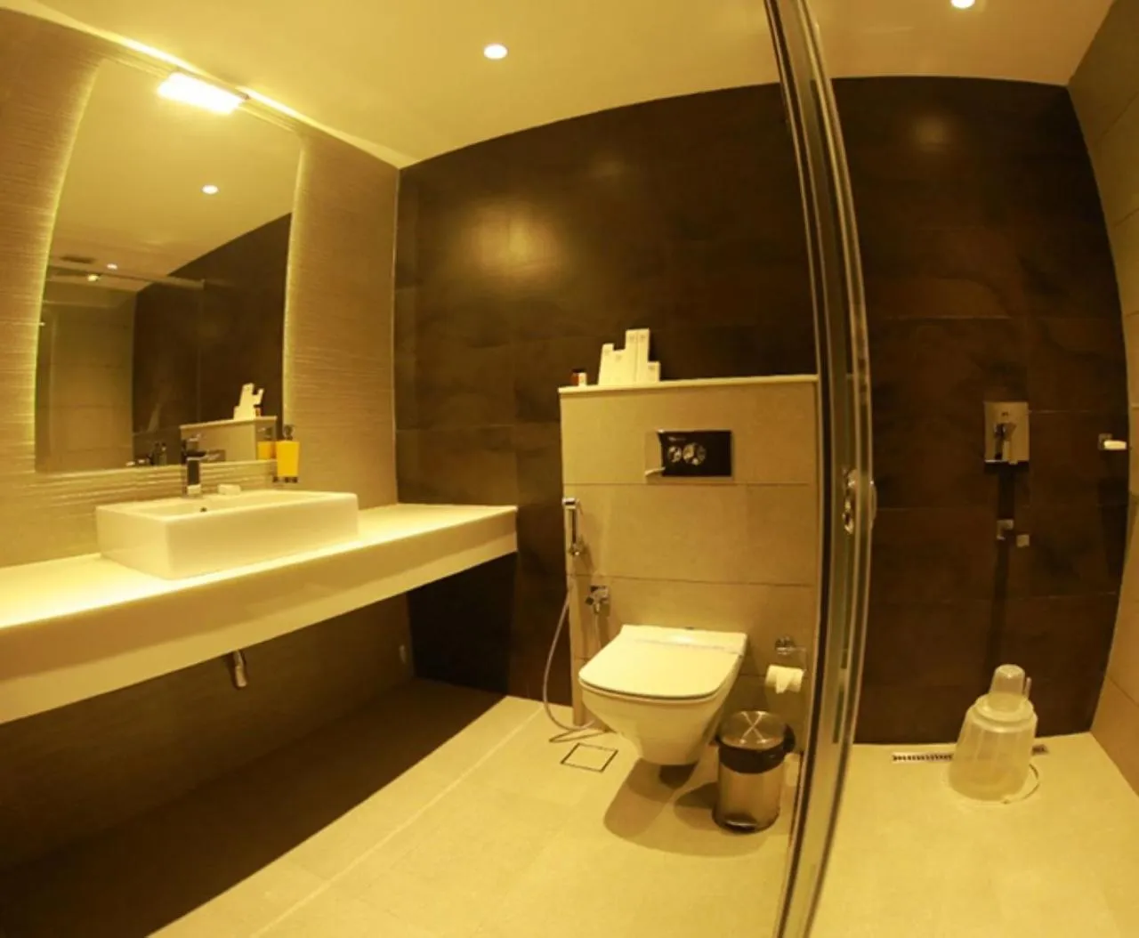 Bathroom in Broad Bean Resort & Spa