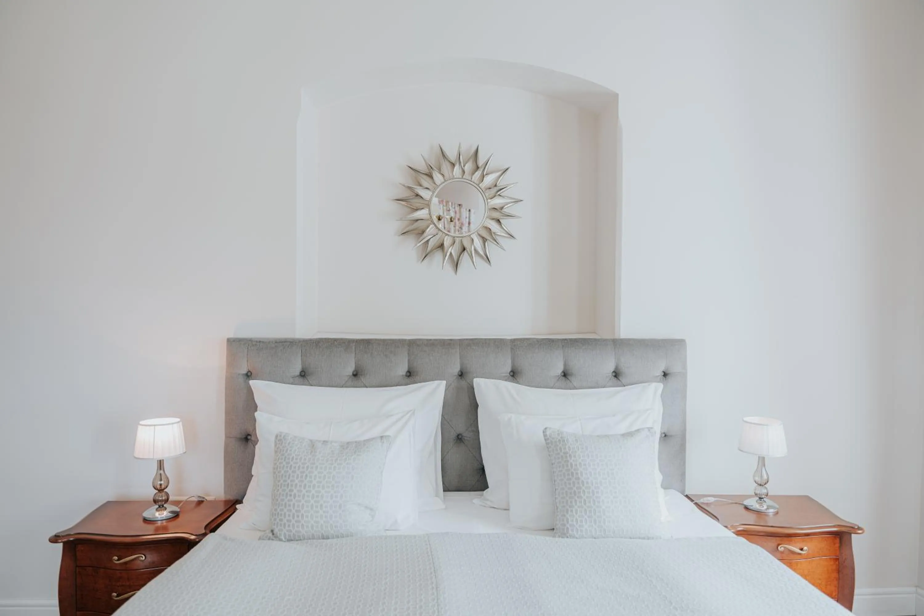 Property building, Bed in Hotel Château Gbeľany