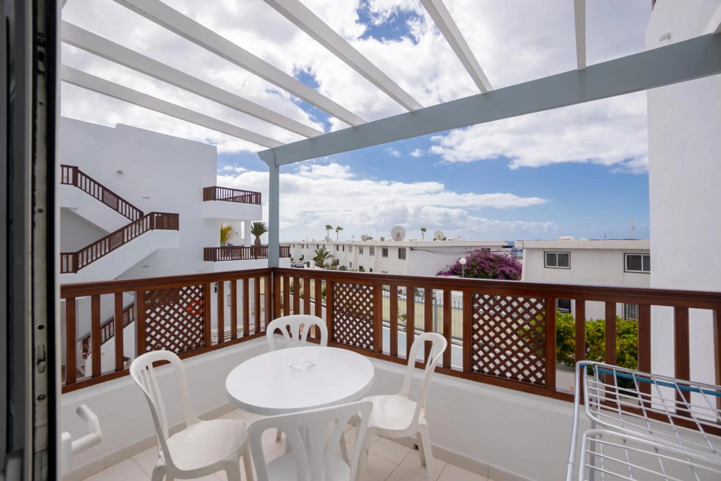 Day in Vista Mar Apartamentos