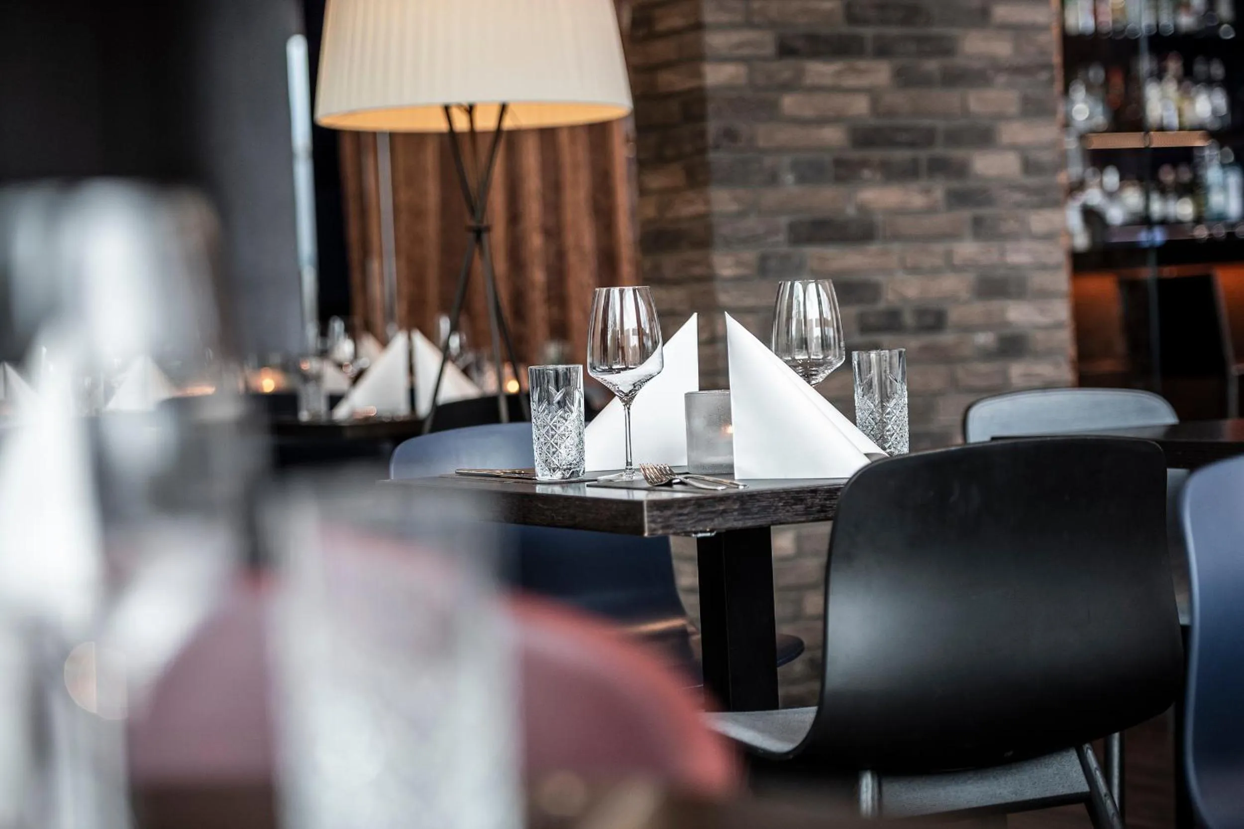 Restaurant/places to eat in b-smart hotel Bendern