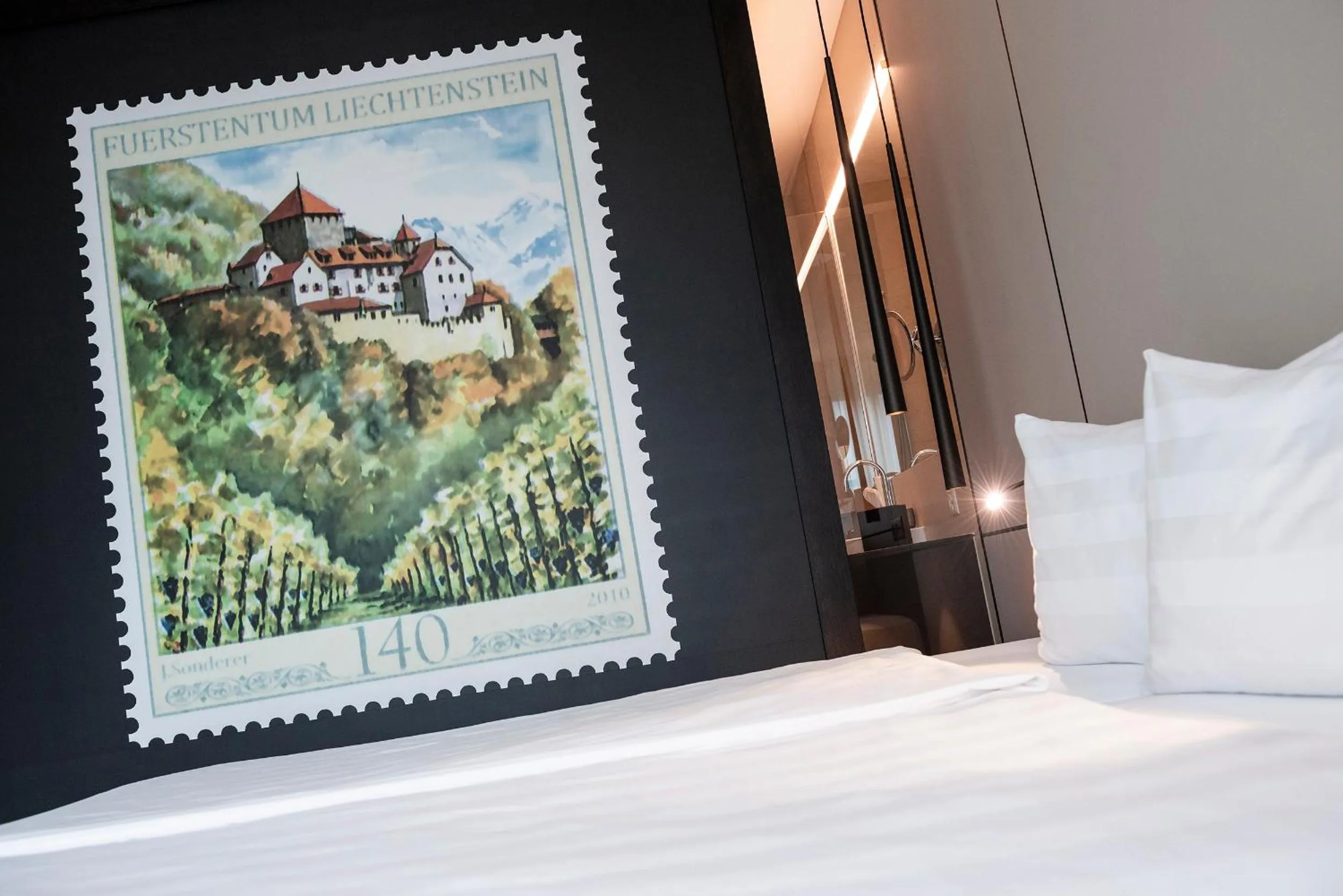 Bedroom, Bed in b-smart hotel Bendern