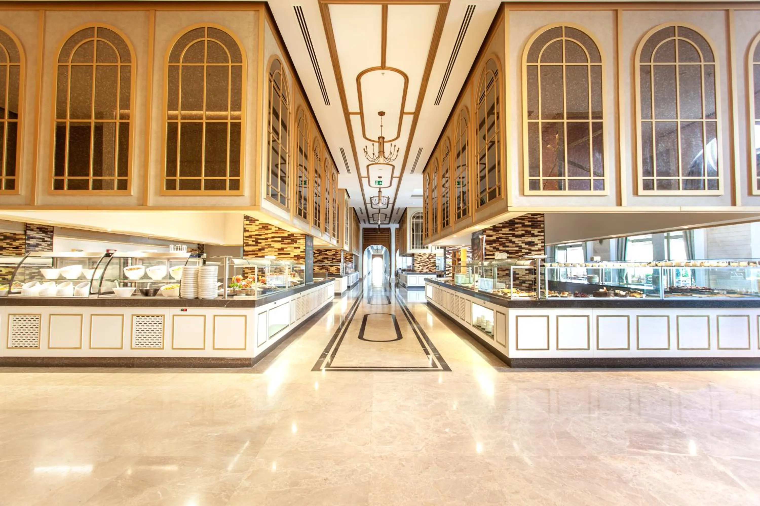 Restaurant/places to eat in Haydarpasha Palace Hotel