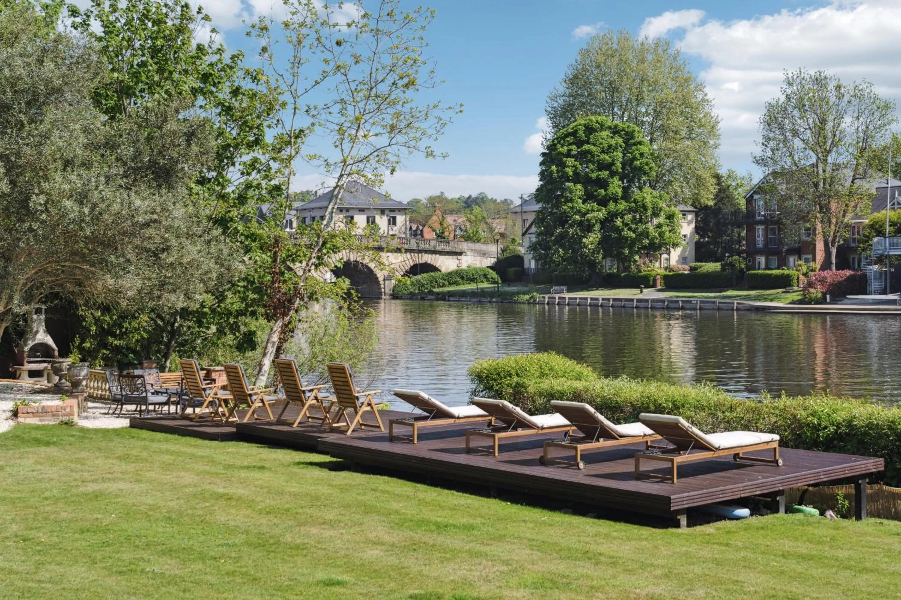 Property building in River Arts Club