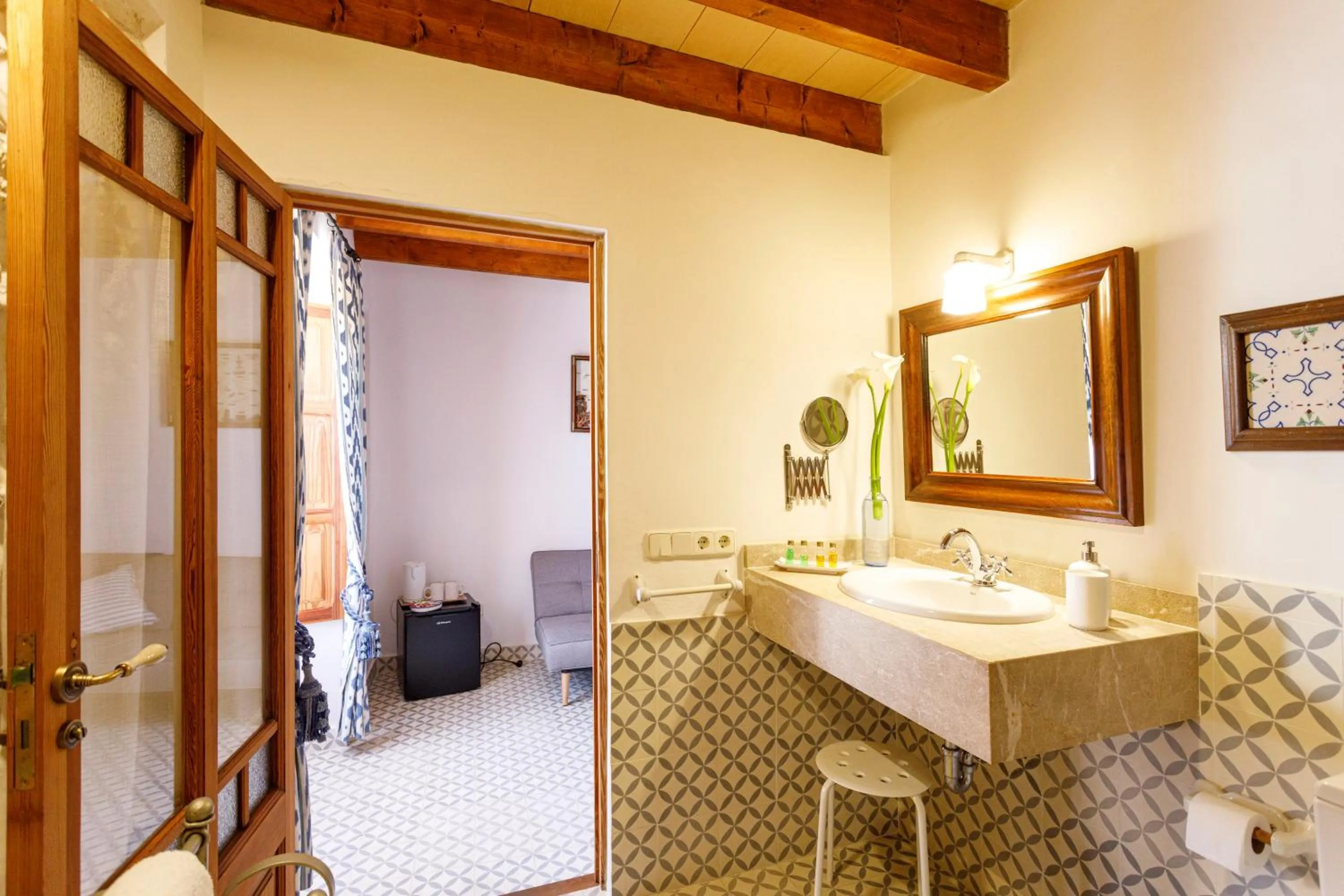 Bathroom in Son Colom -Turismo de interior