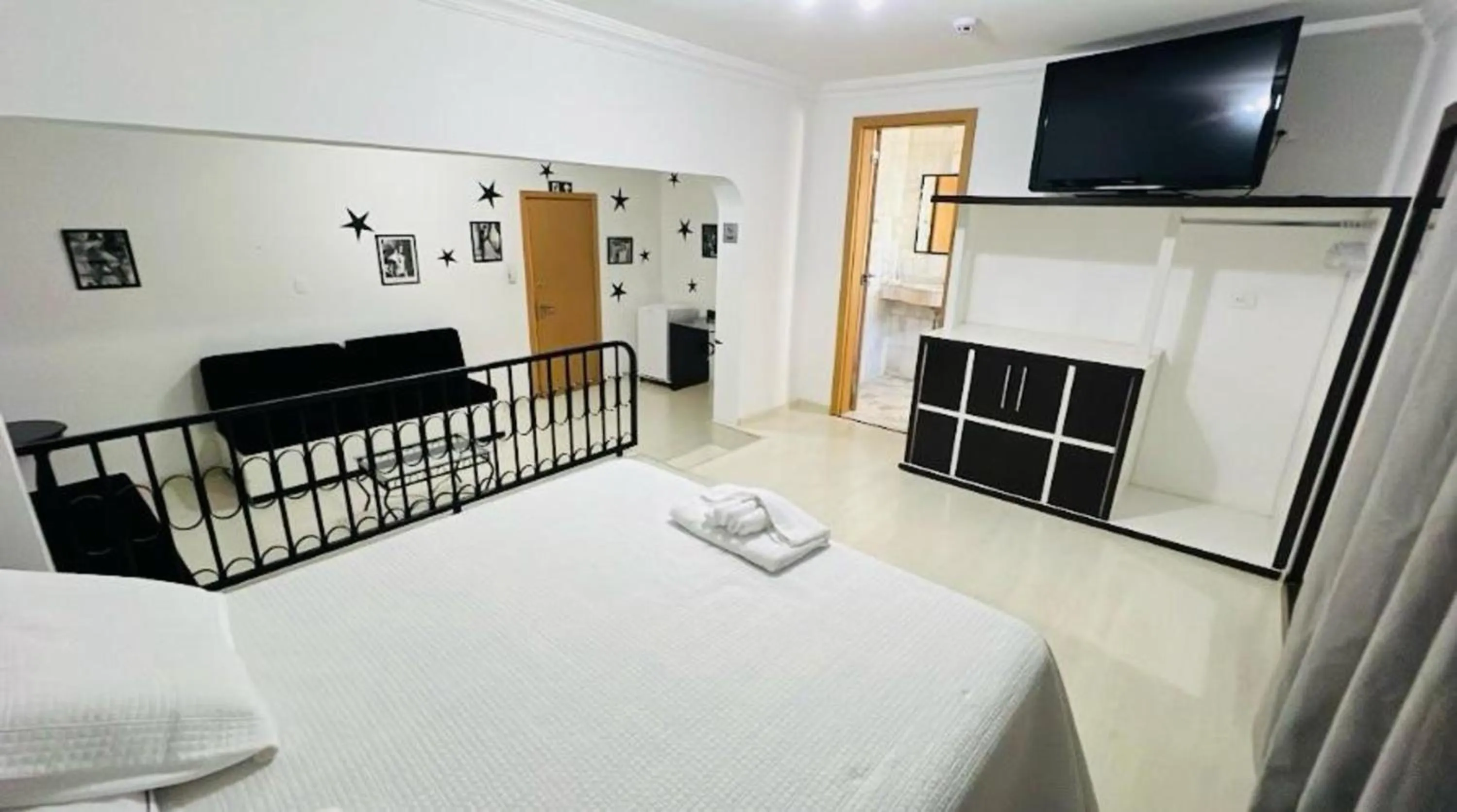 Bedroom, Bed in Grande Hotel