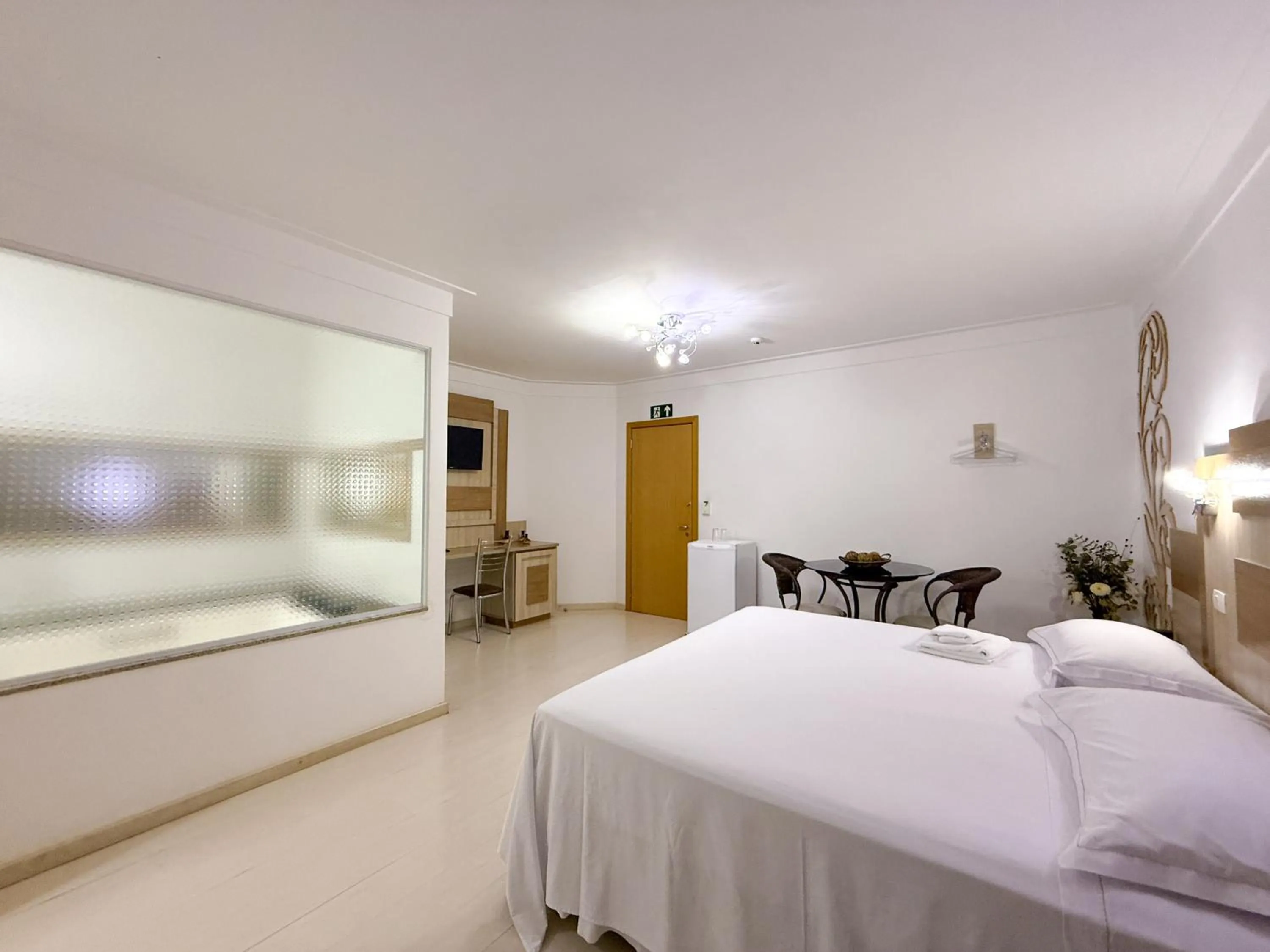 Photo of the whole room, Bed in Grande Hotel