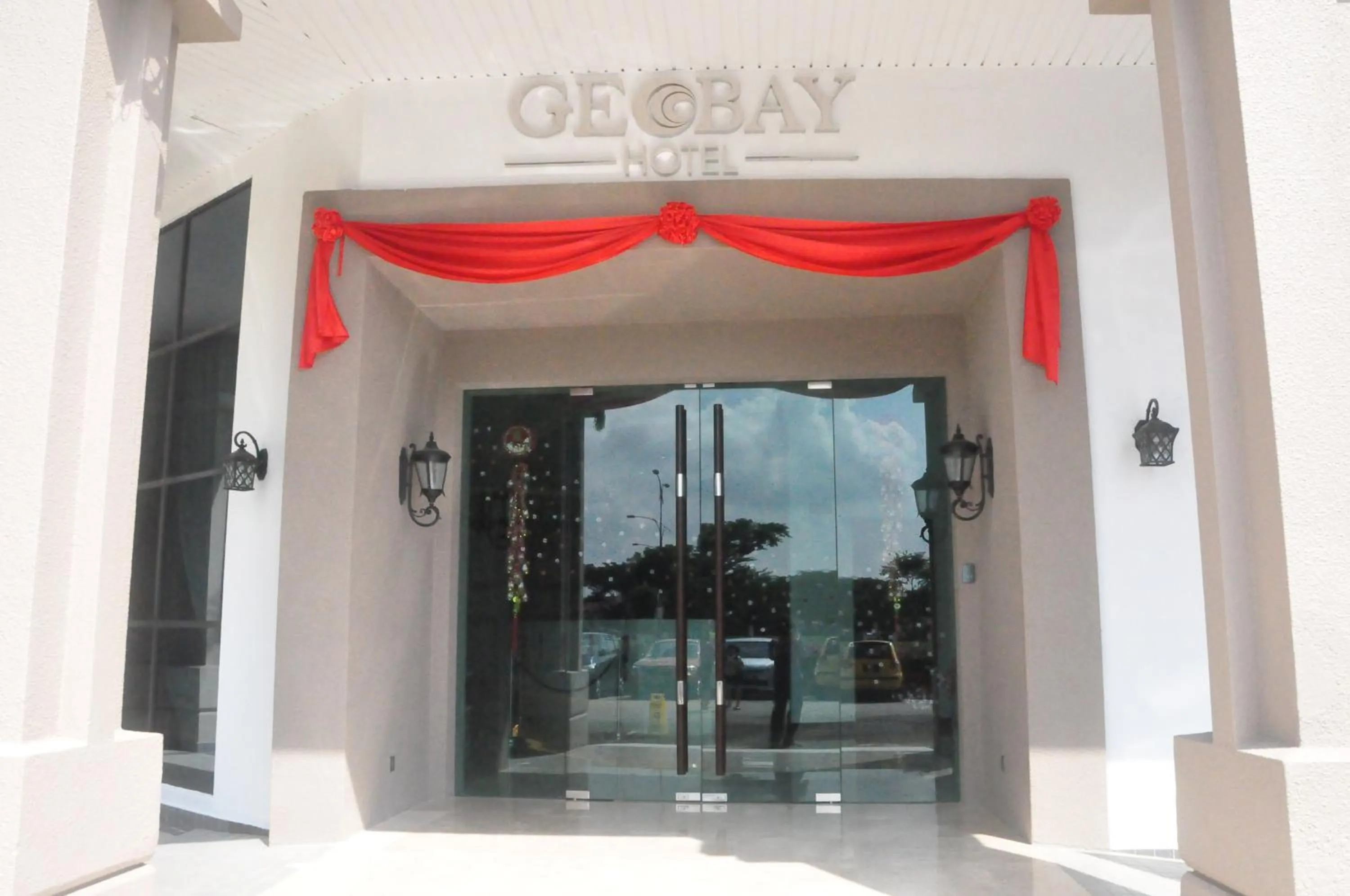 Facade/entrance in Geobay Hotel