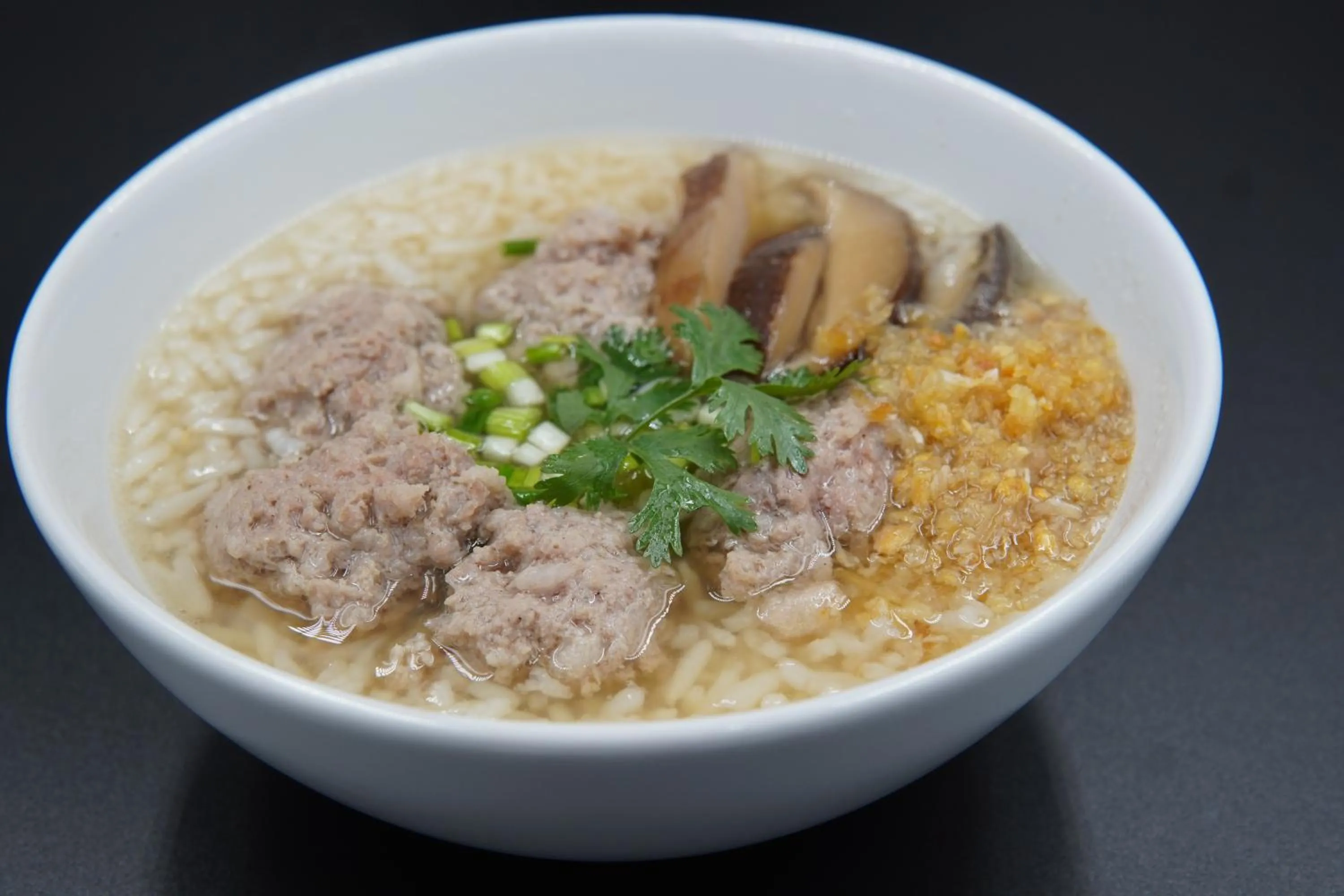 Food and drinks in Hotel Chuan Chom The High Resort Saraburi - SHA Plus