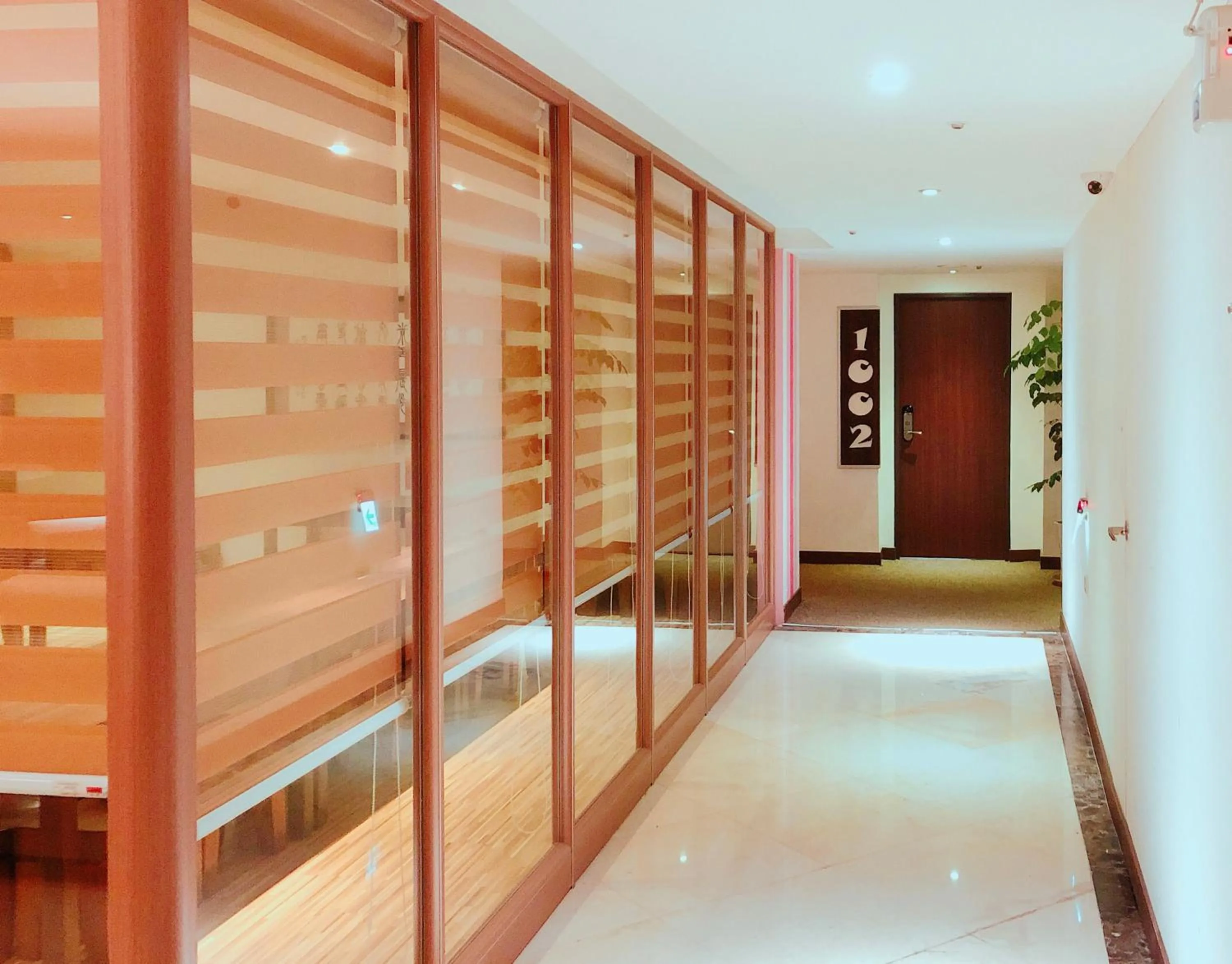 Library in Wemeet Hotel