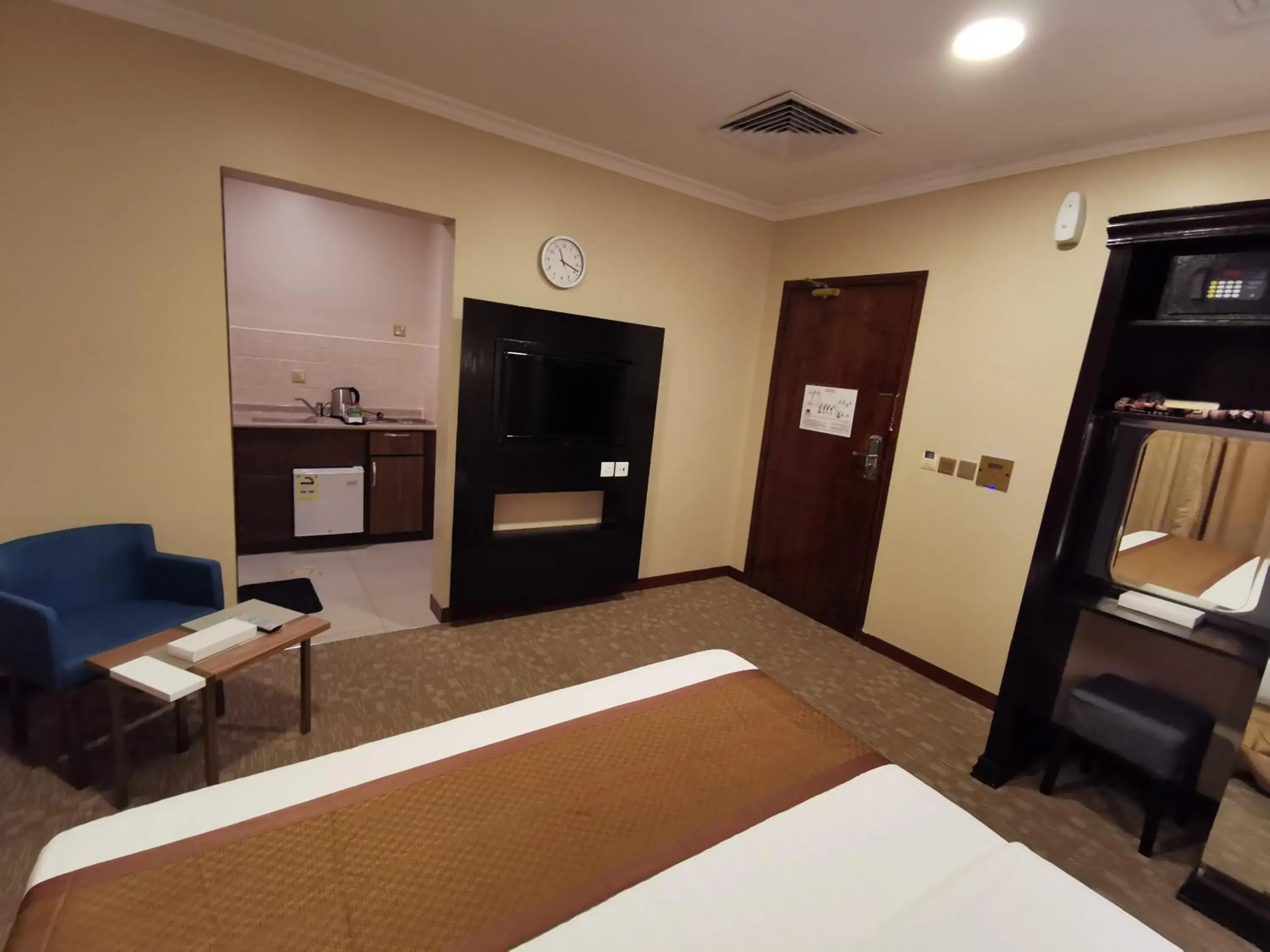 Deluxe Double Room in Traveller Inn Hotel Appartments Deluxe Double Room in Traveller Inn Hotel Appartments