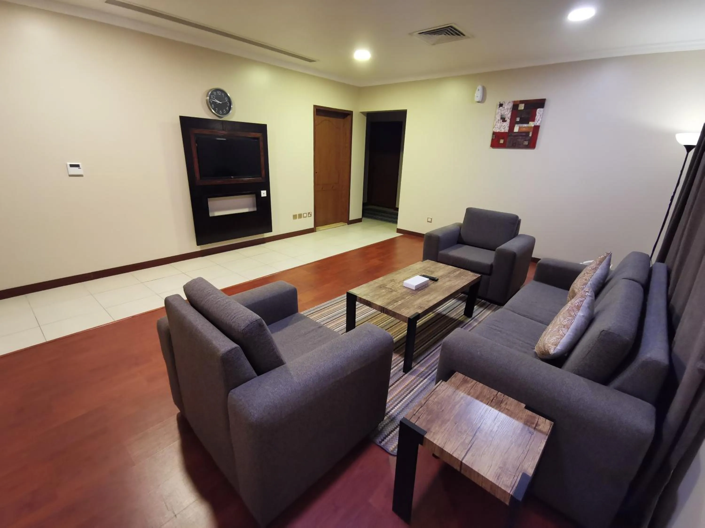 Seating area in Travellerinn Serviced Apartment