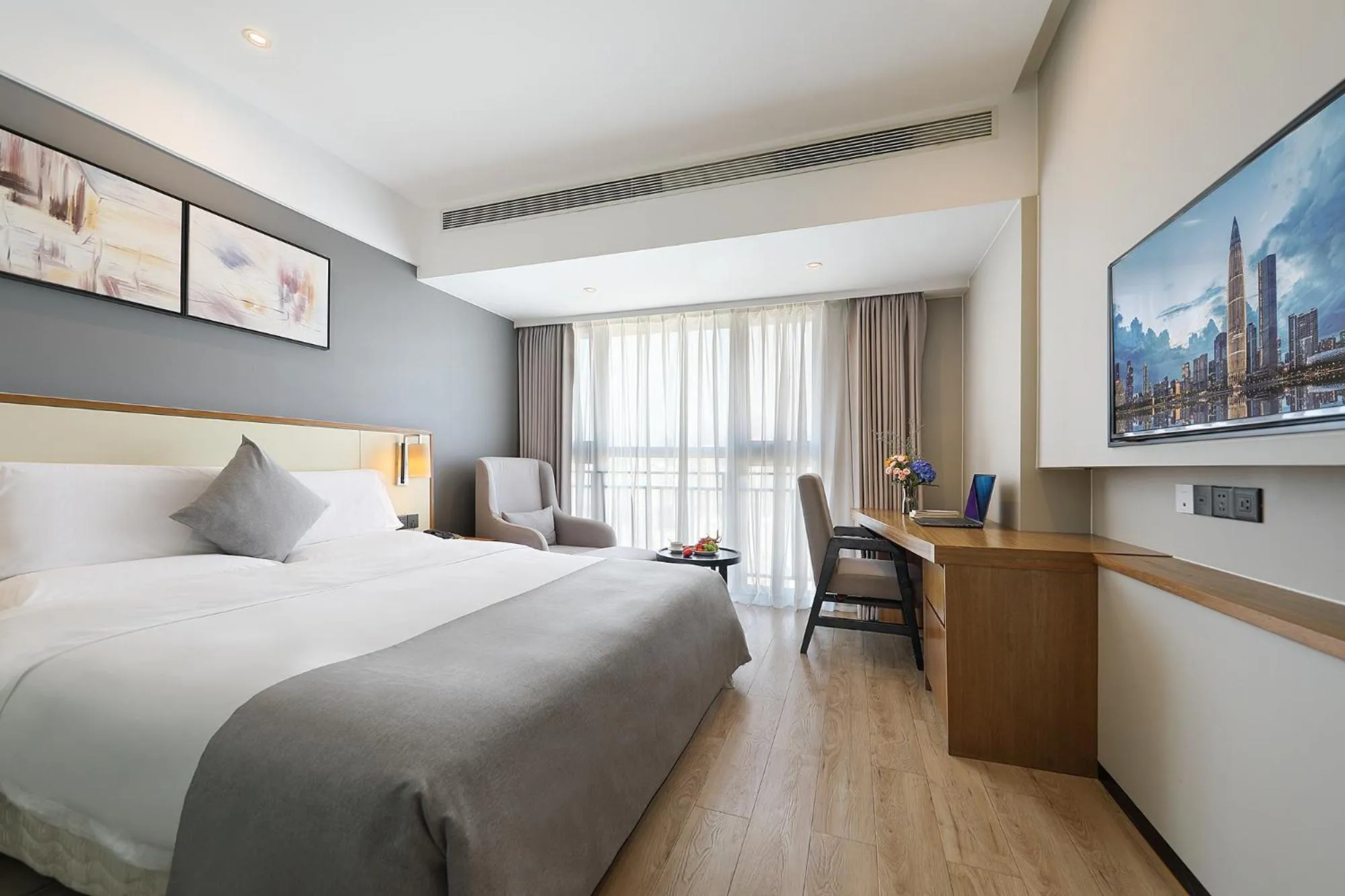 Photo of the whole room, Bed in Hongdu Hotel