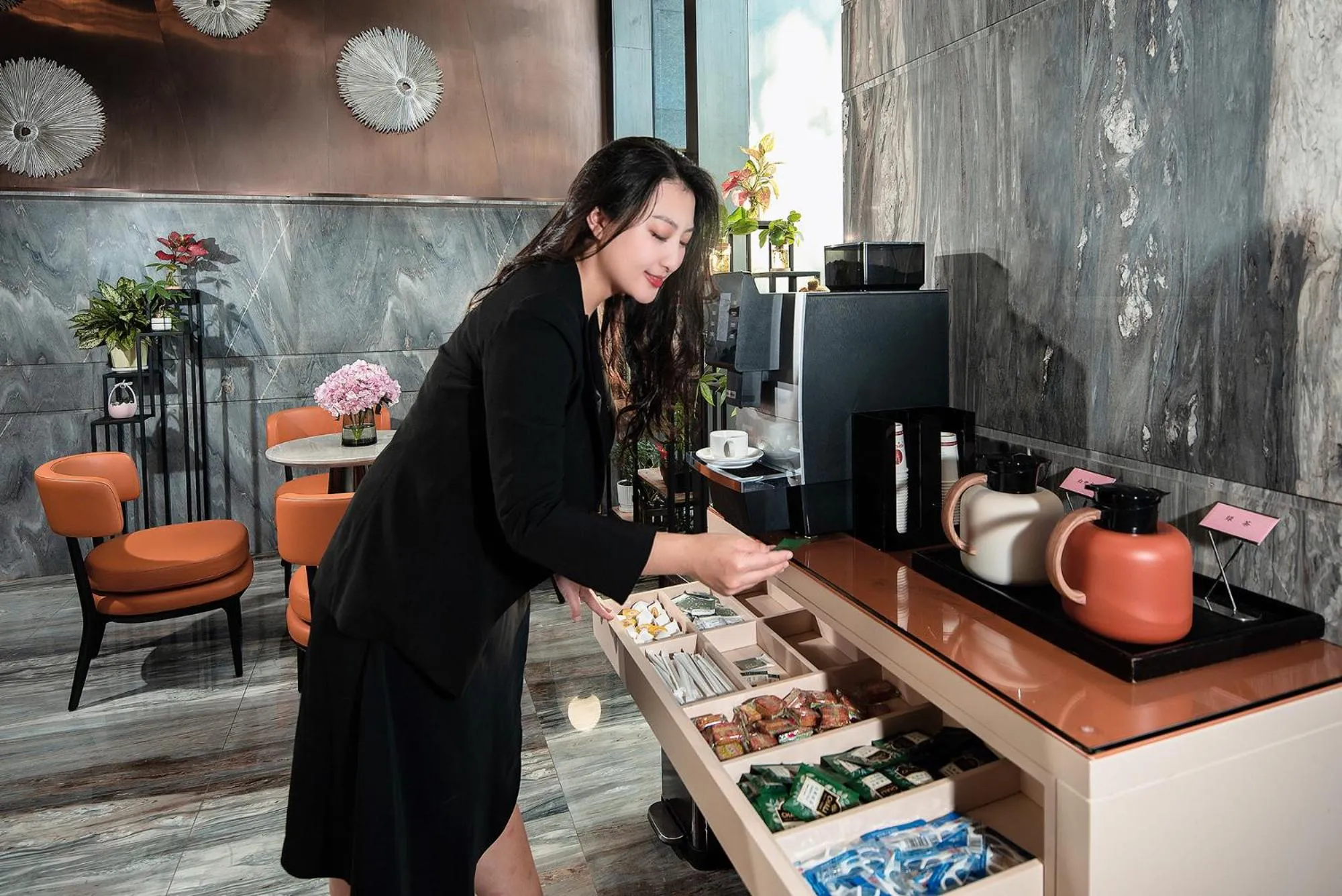 Lobby or reception in Hongdu Hotel
