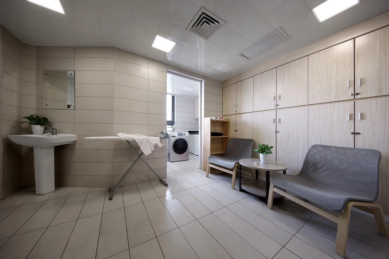 washing machine in Hongdu Hotel