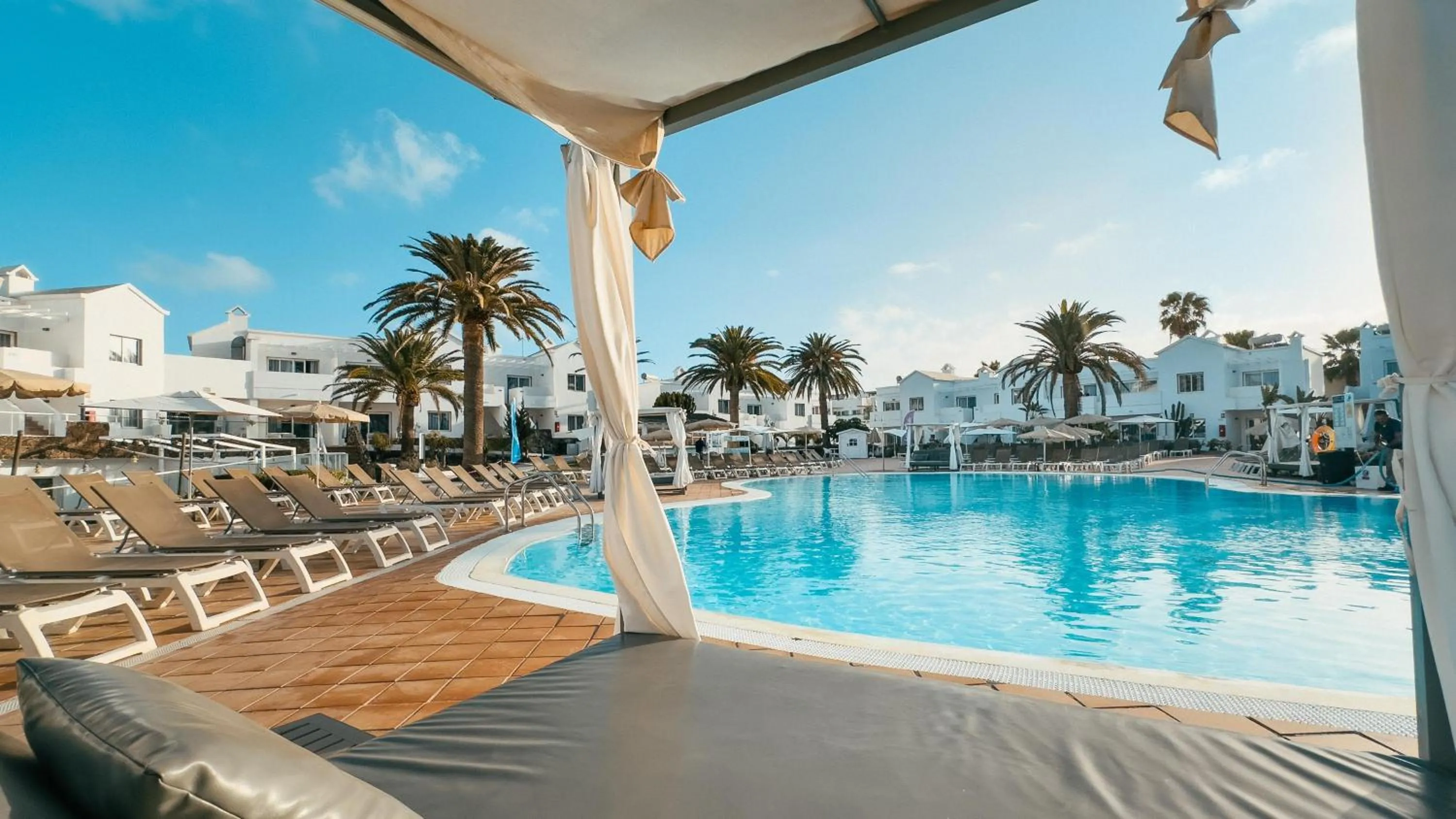 Swimming pool in Labranda Corralejo Village