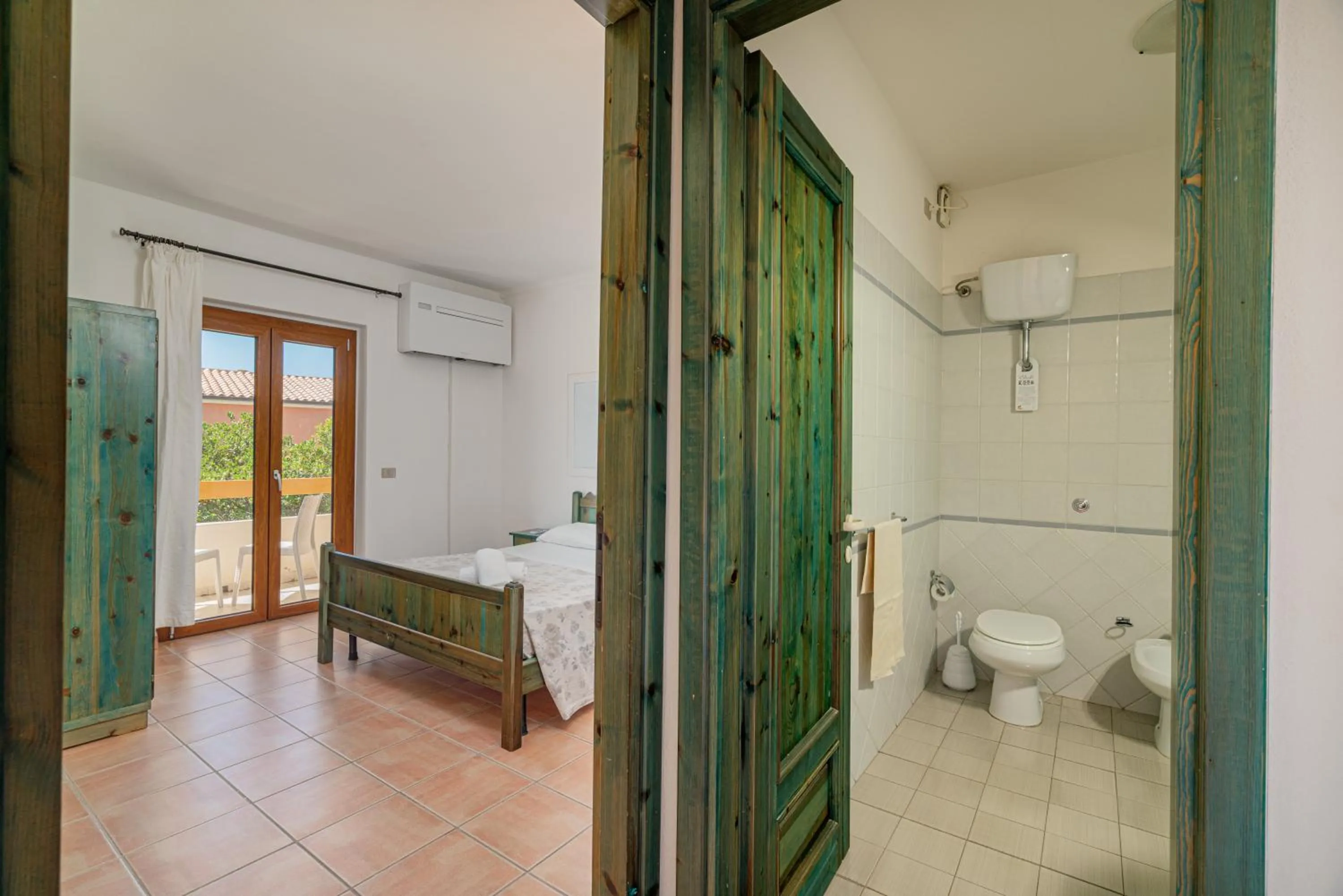 Toilet in Club Esse Residence Capo D'orso