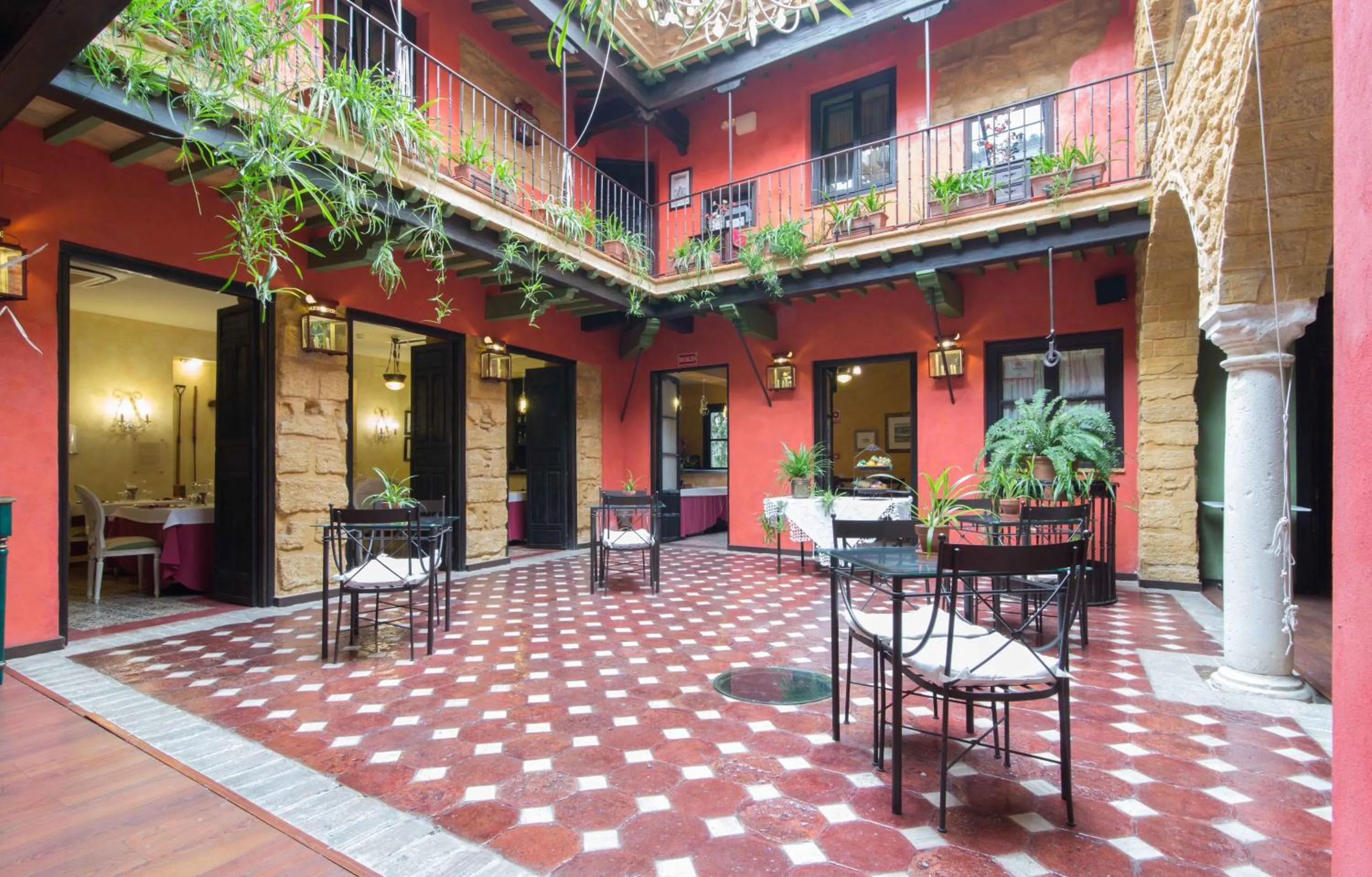 Patio in La Casona de Calderón Gastronomic & Boutique Hotel