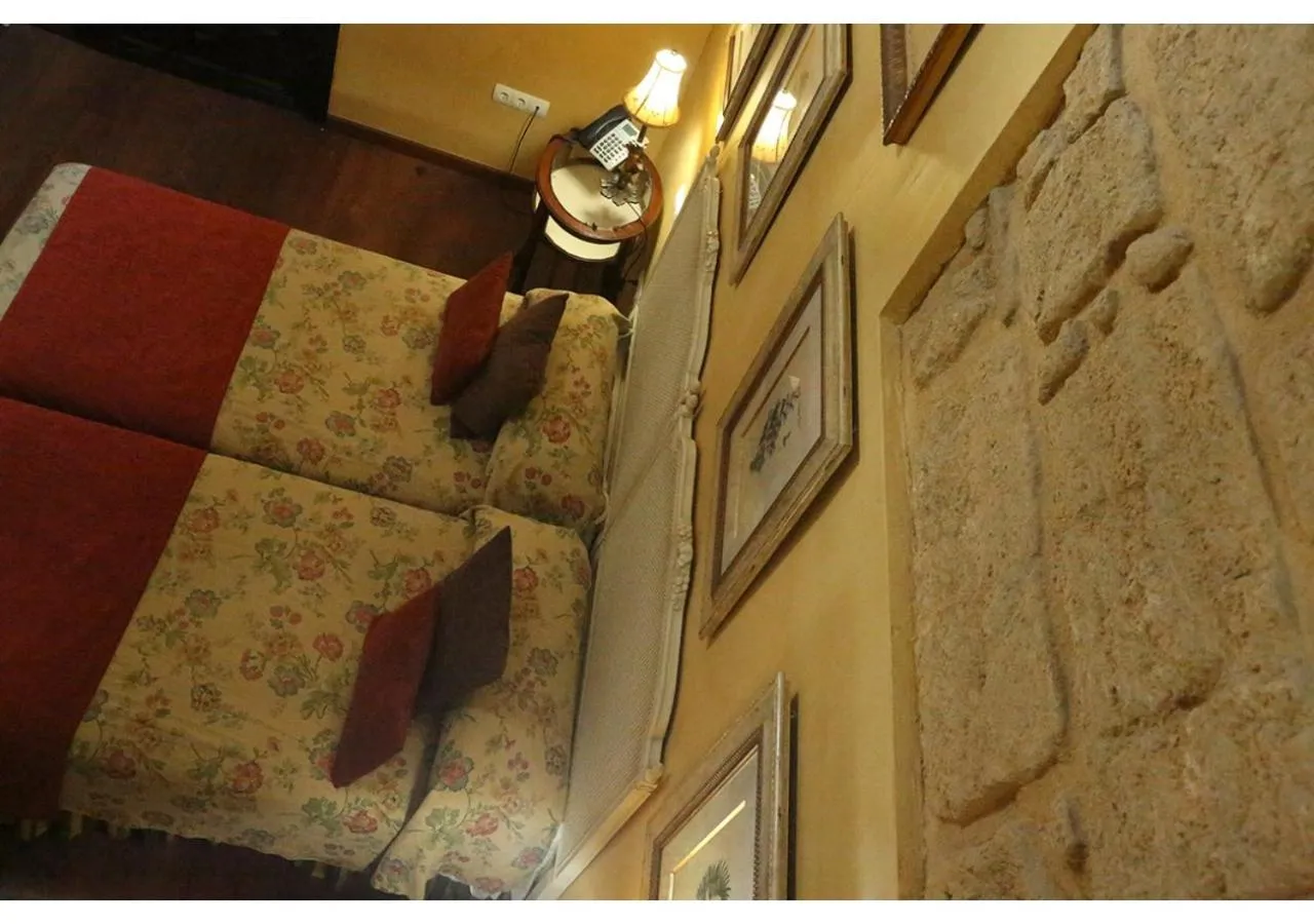 Decorative detail in La Casona de Calderón Gastronomic & Boutique Hotel