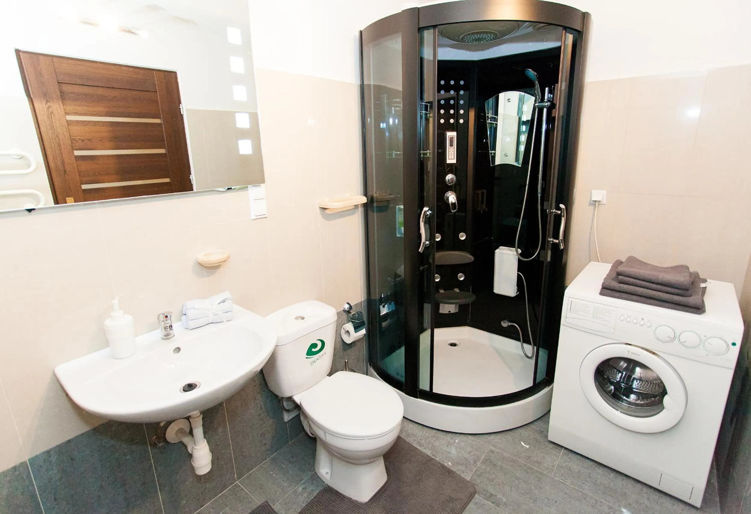 Shower in Studio Apartament Centrum Katowice