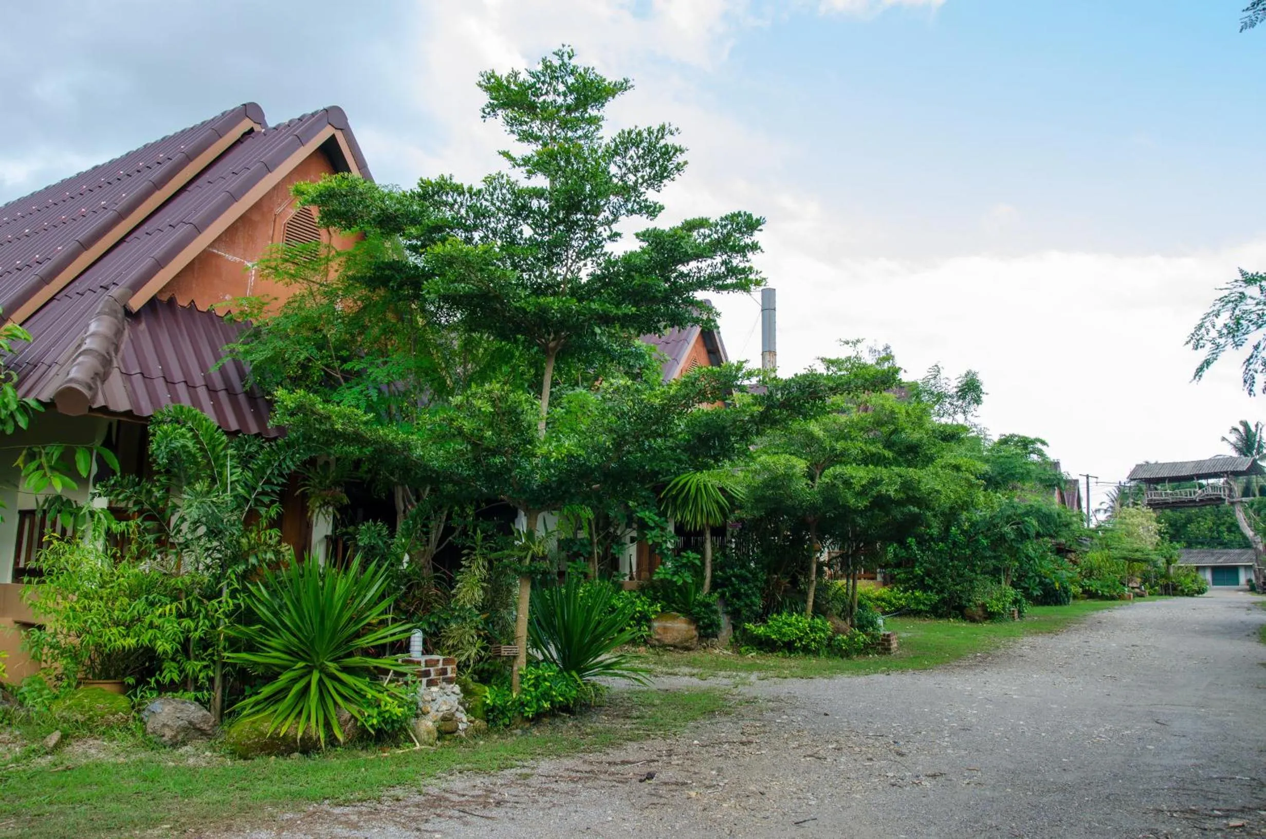 Garden view in Daranee Resort
