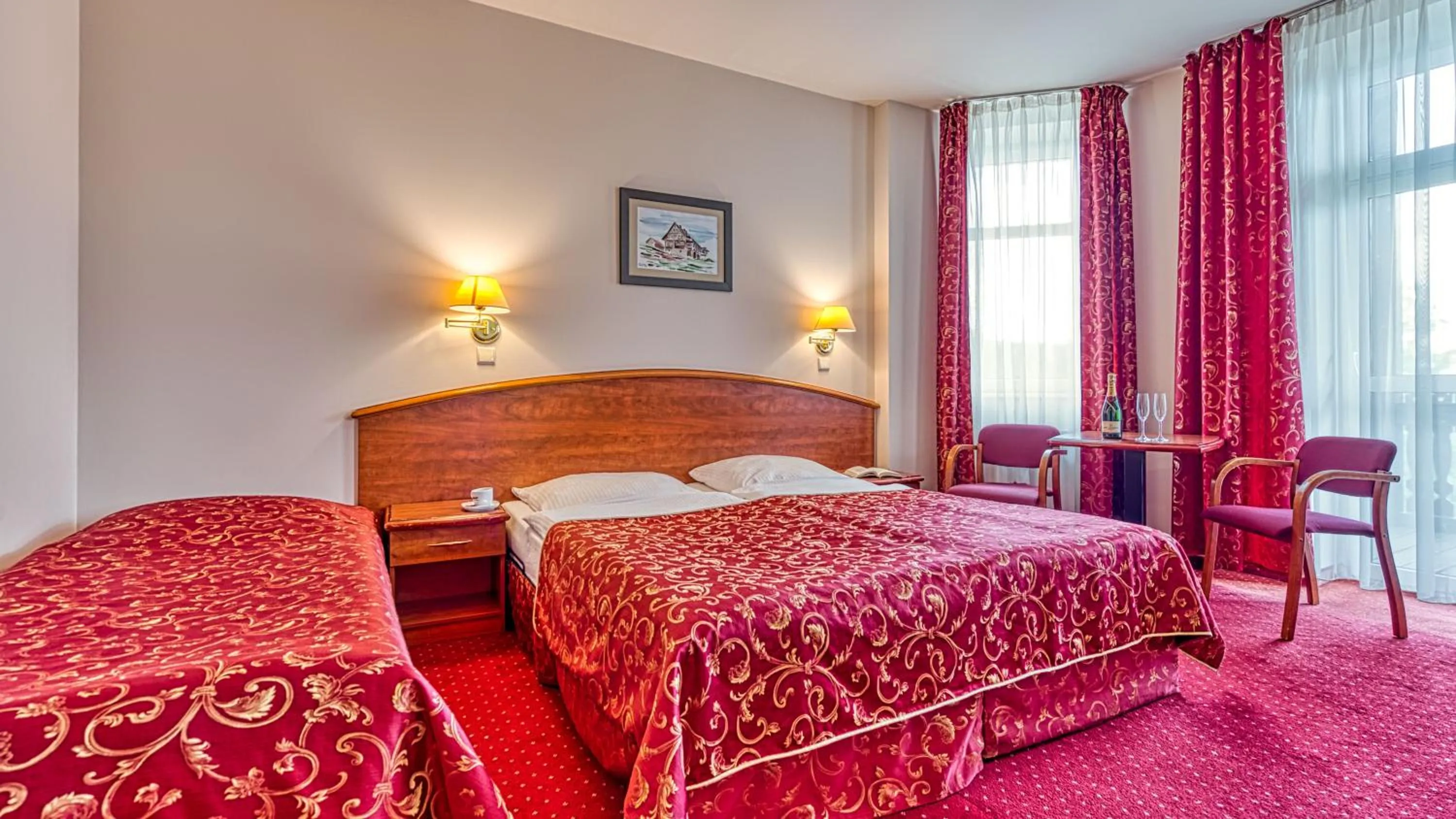 Bed in St Lukas Medical & SPA