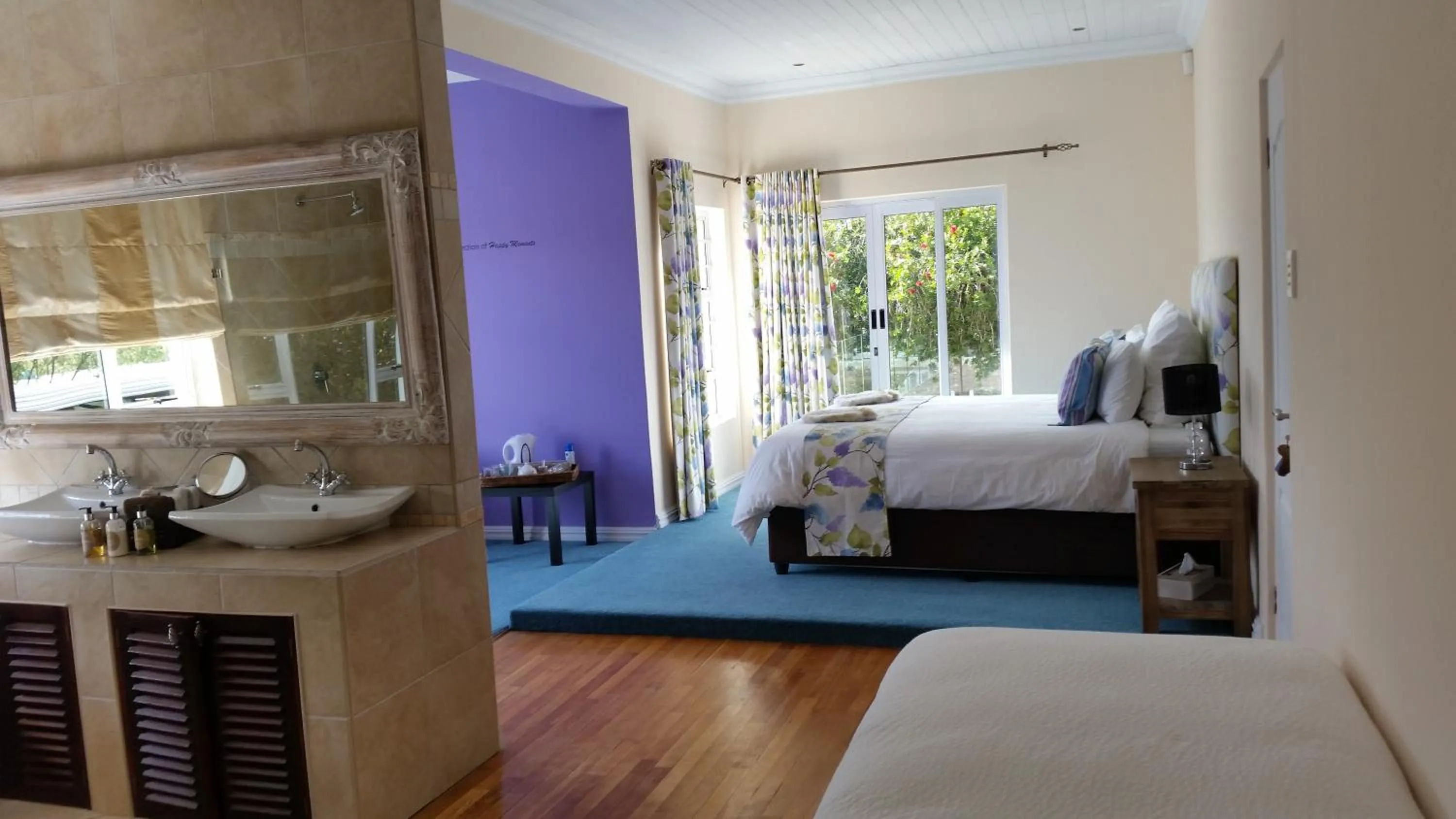 Bed in African Tulip Guesthouse