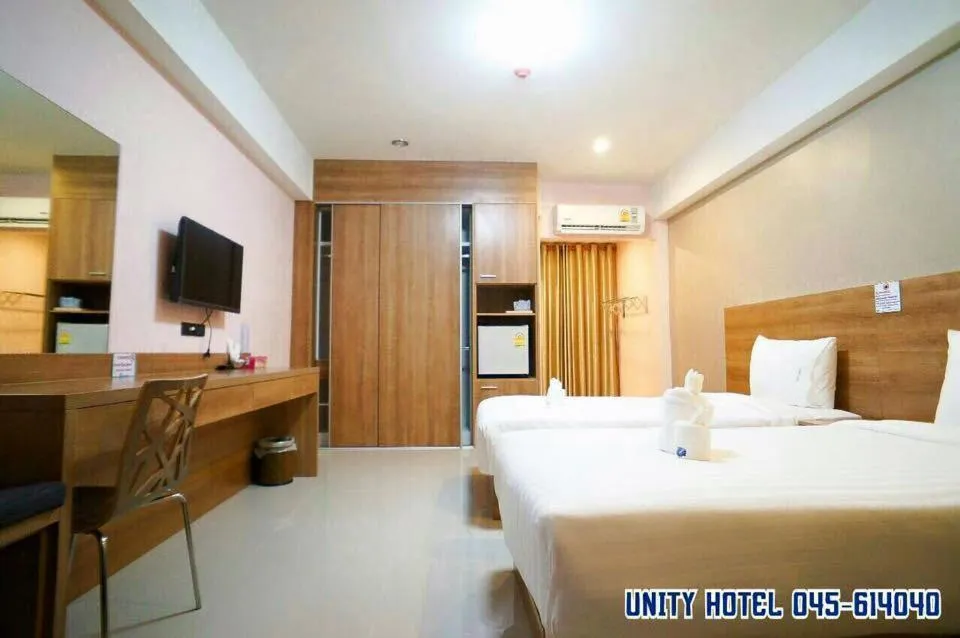 Bedroom, Bed in Unity Hotel