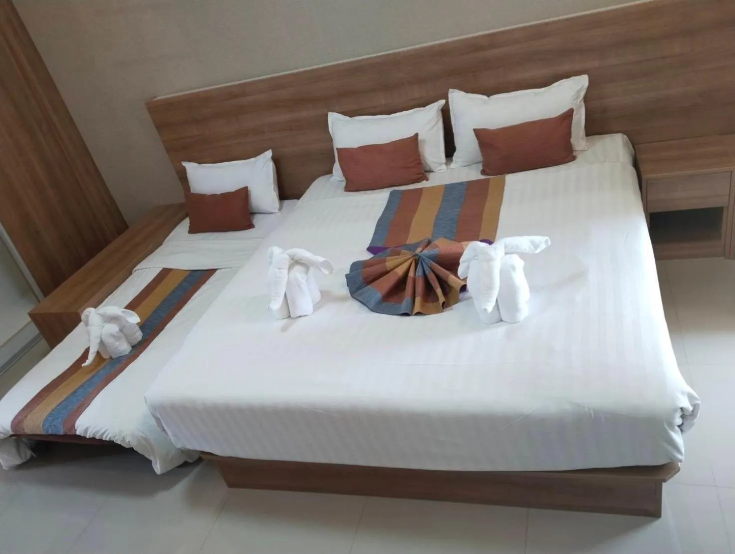 Bed in Unity Hotel