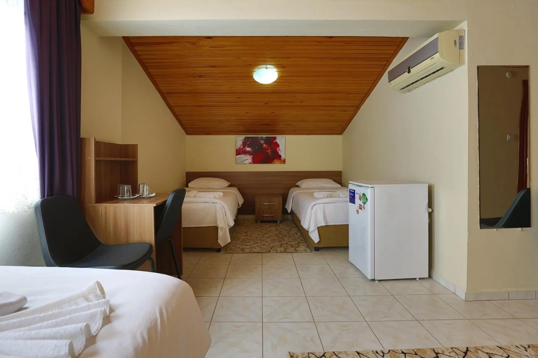 Photo of the whole room, Bed in Gizem Pansiyon