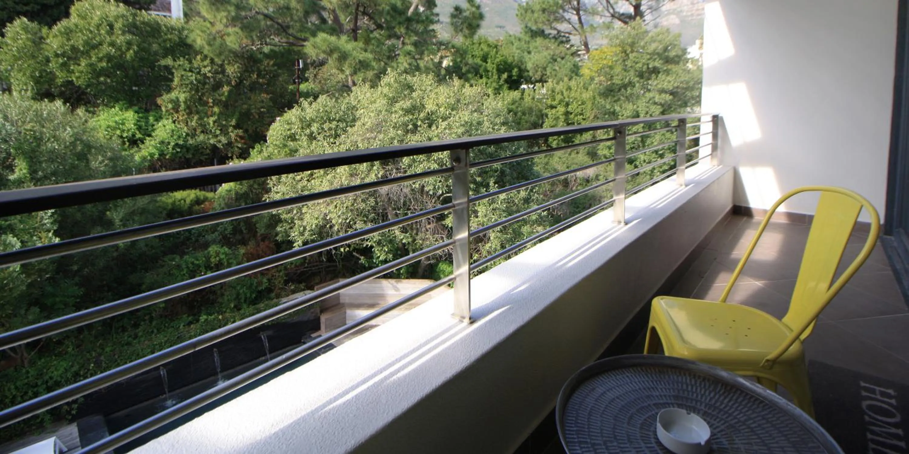 Balcony/Terrace in The Glen Apartments