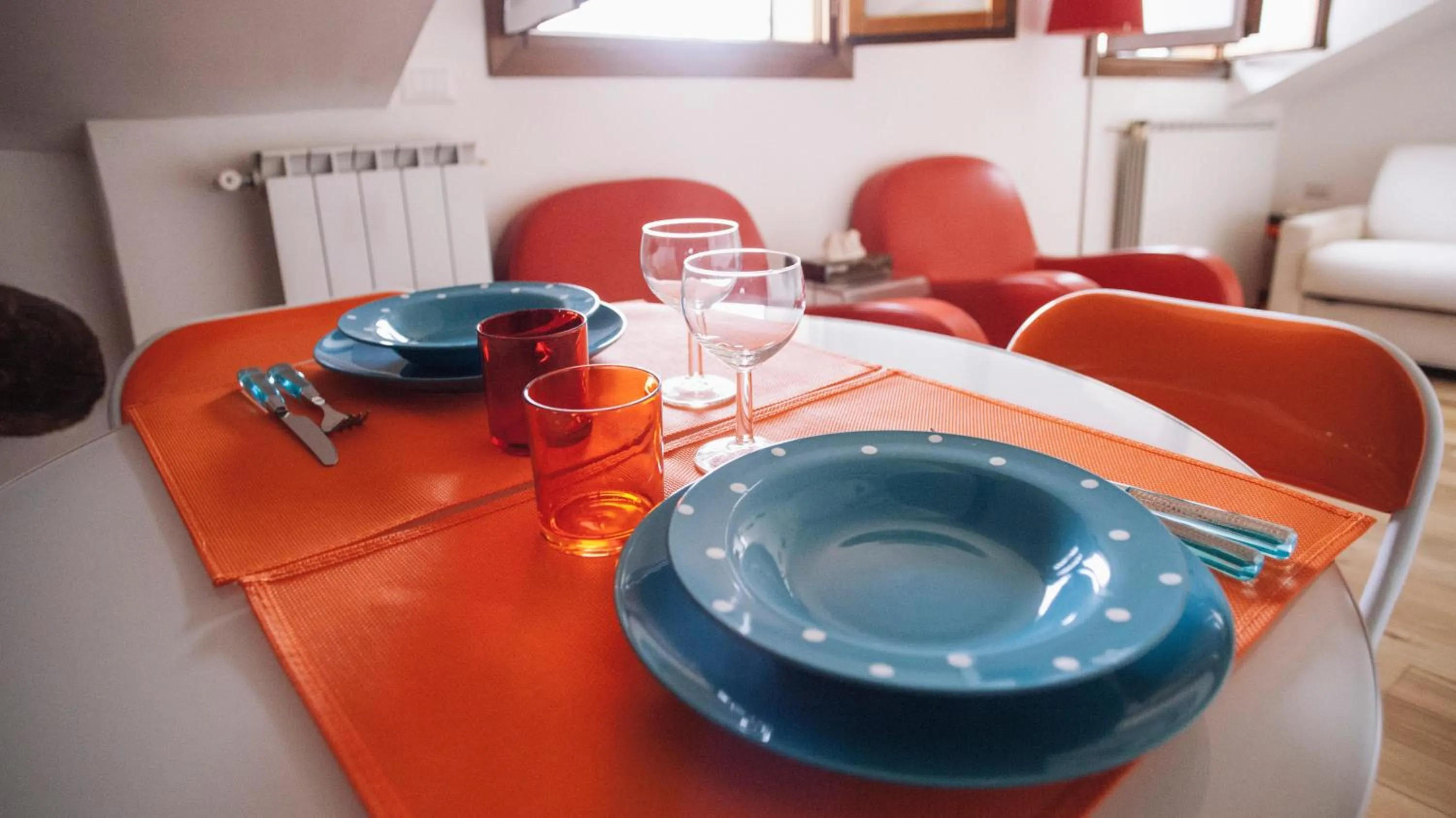 Dining area in Italianway-Vivaio