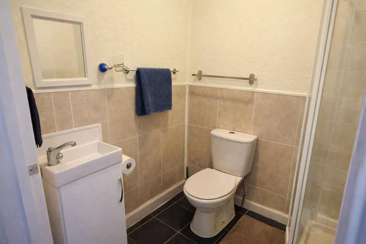 Shower in The Fairhaven Hotel