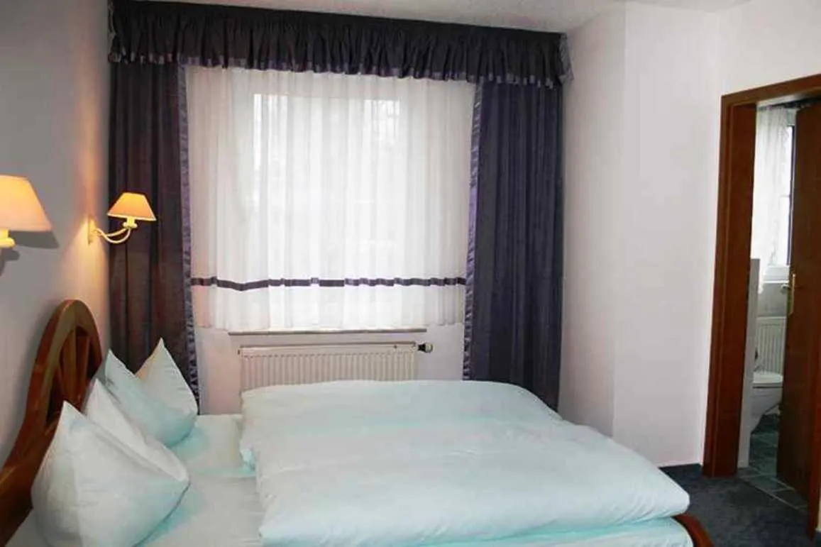 Photo of the whole room in Hotel Rodewisch