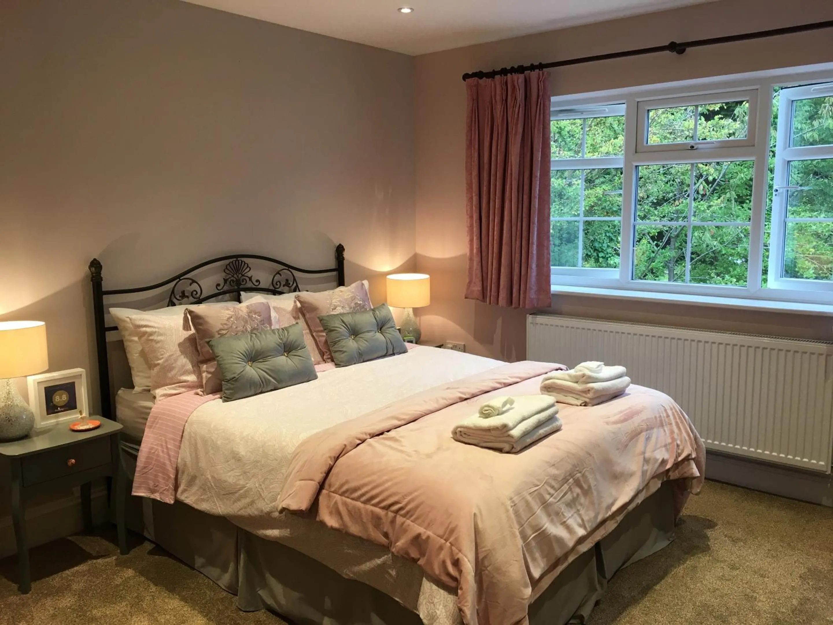 Bedroom, Bed in Leafy Suburban Bed and Breakfast