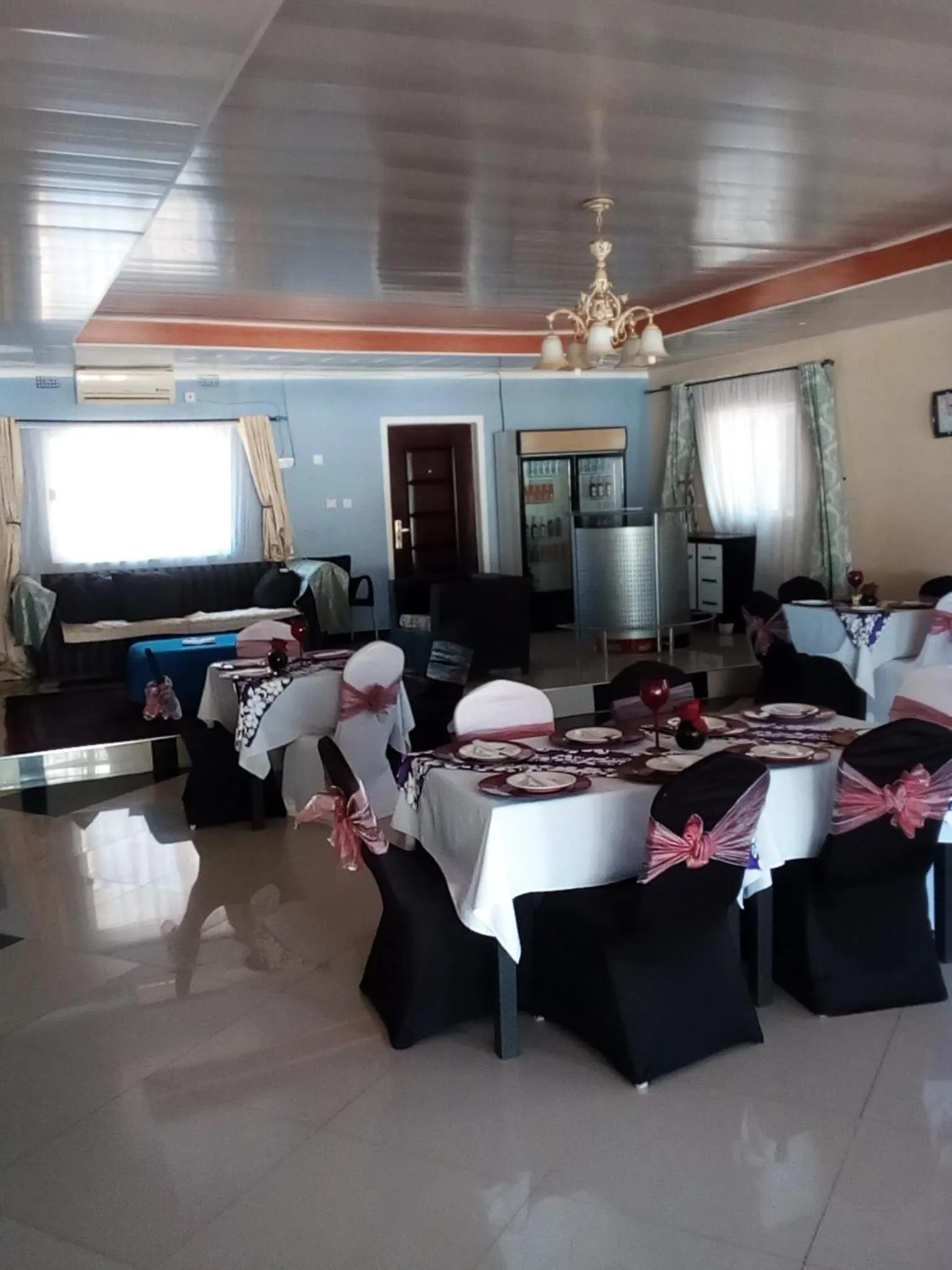 Royal Olympia Lodges and Safaris Livingstone