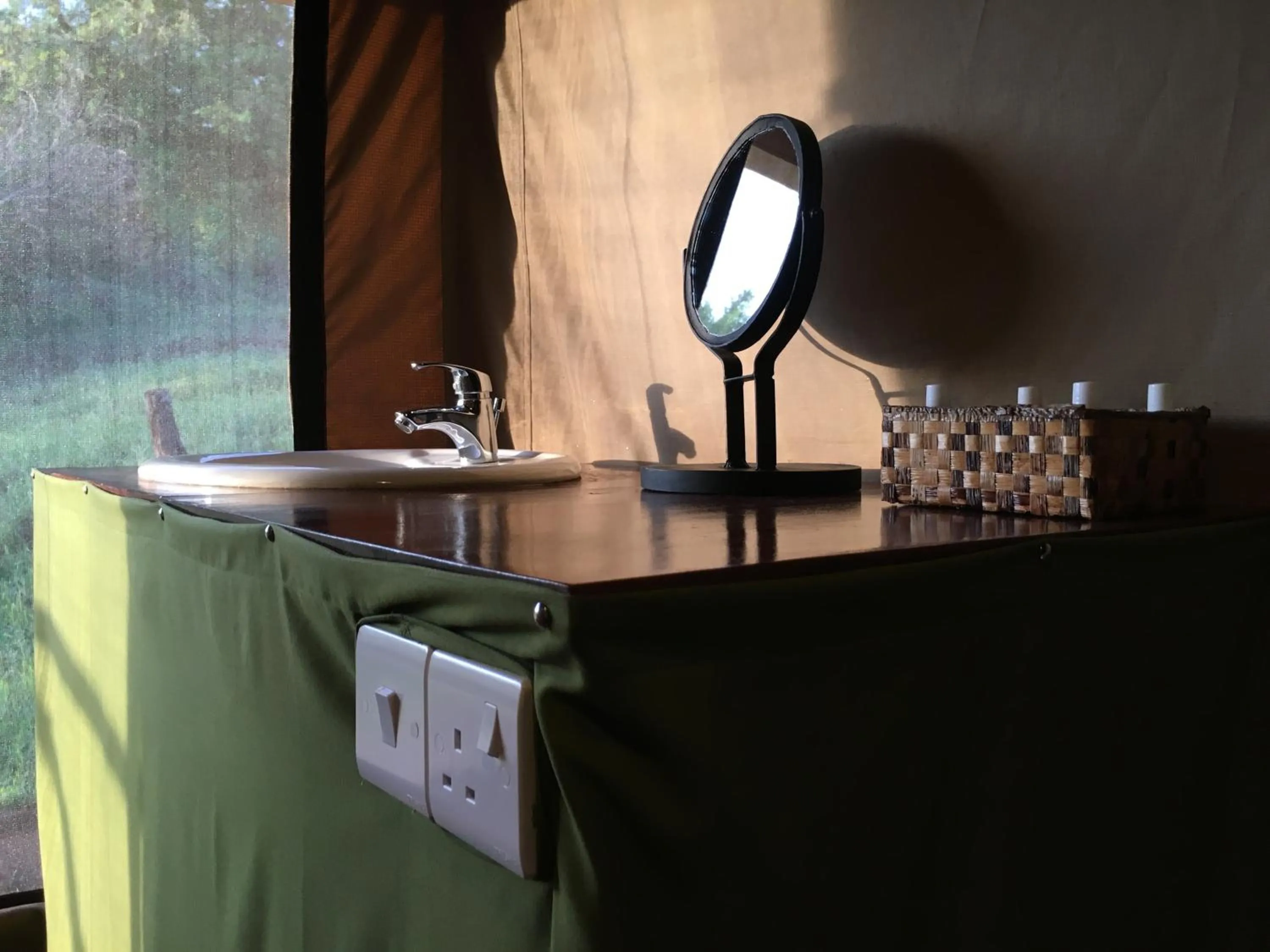 Bathroom in Pembeni Rhotia