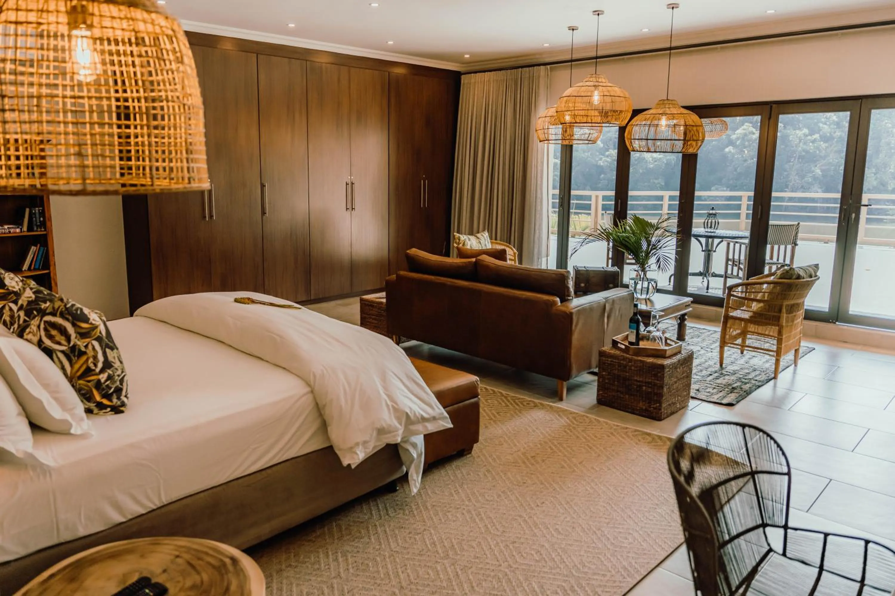 Bed in Bambuu Lakeside Lodge