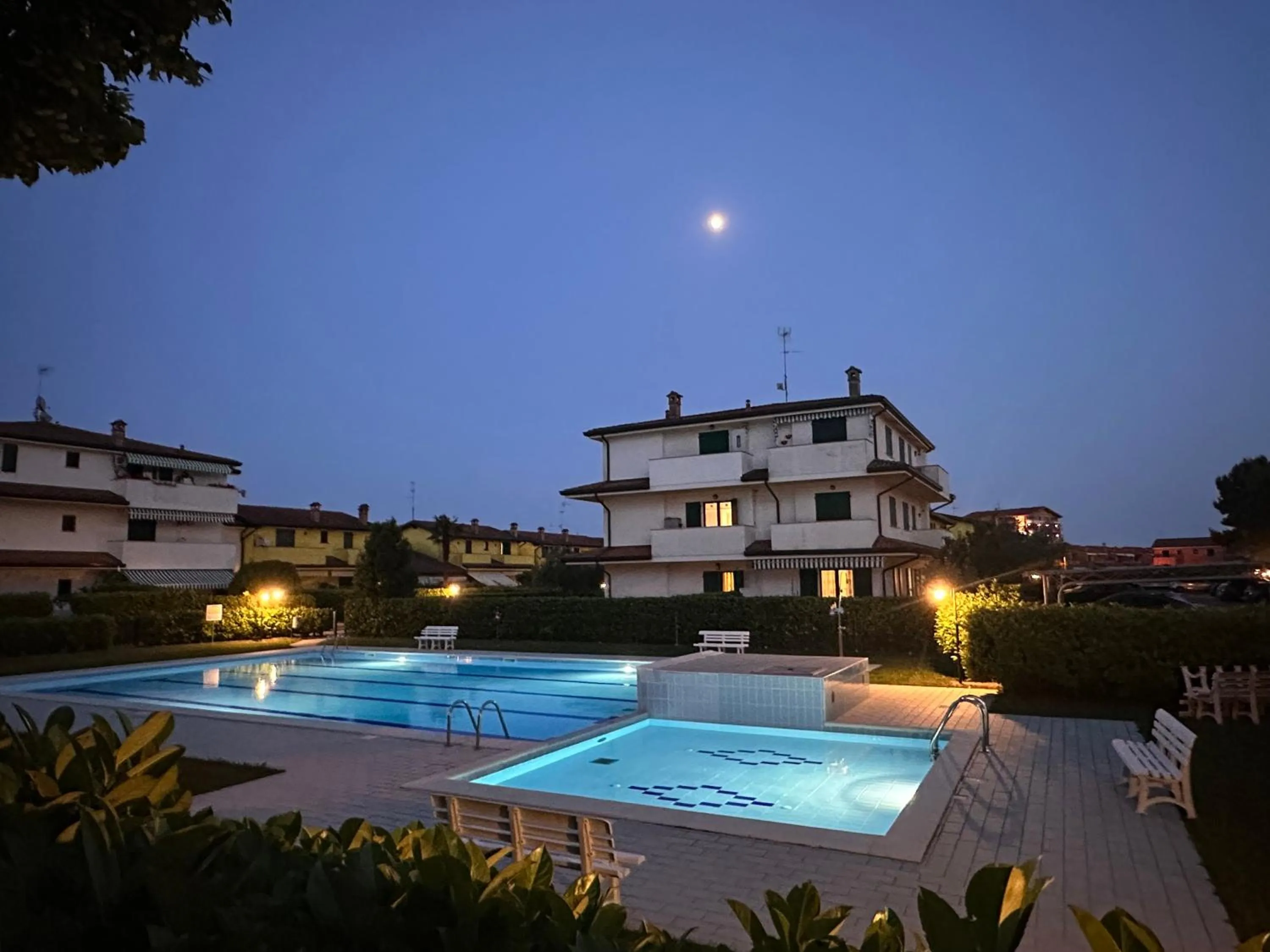 Night in Villaggio Laguna - Agenzia Cocal