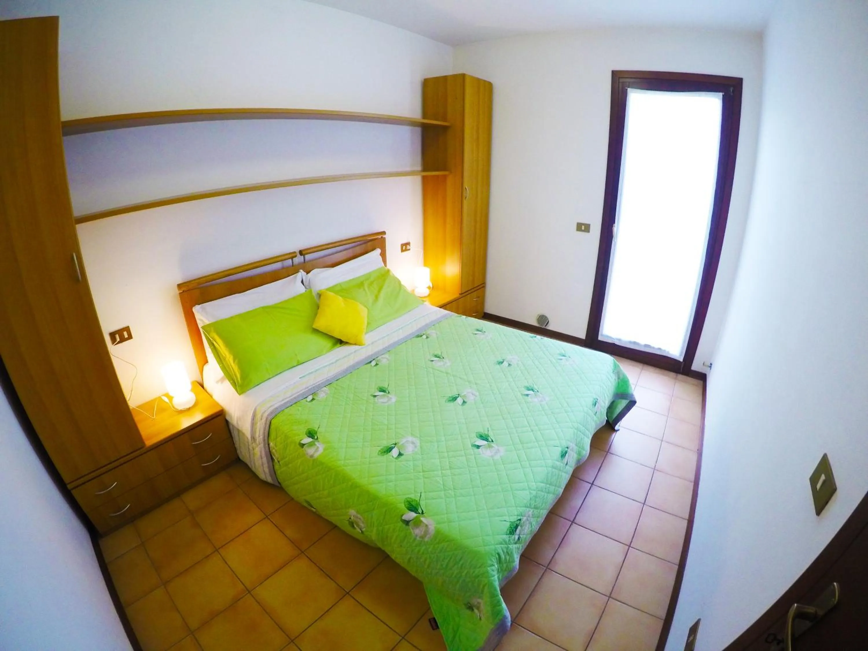 Photo of the whole room, Bed in Villaggio Laguna - Agenzia Cocal
