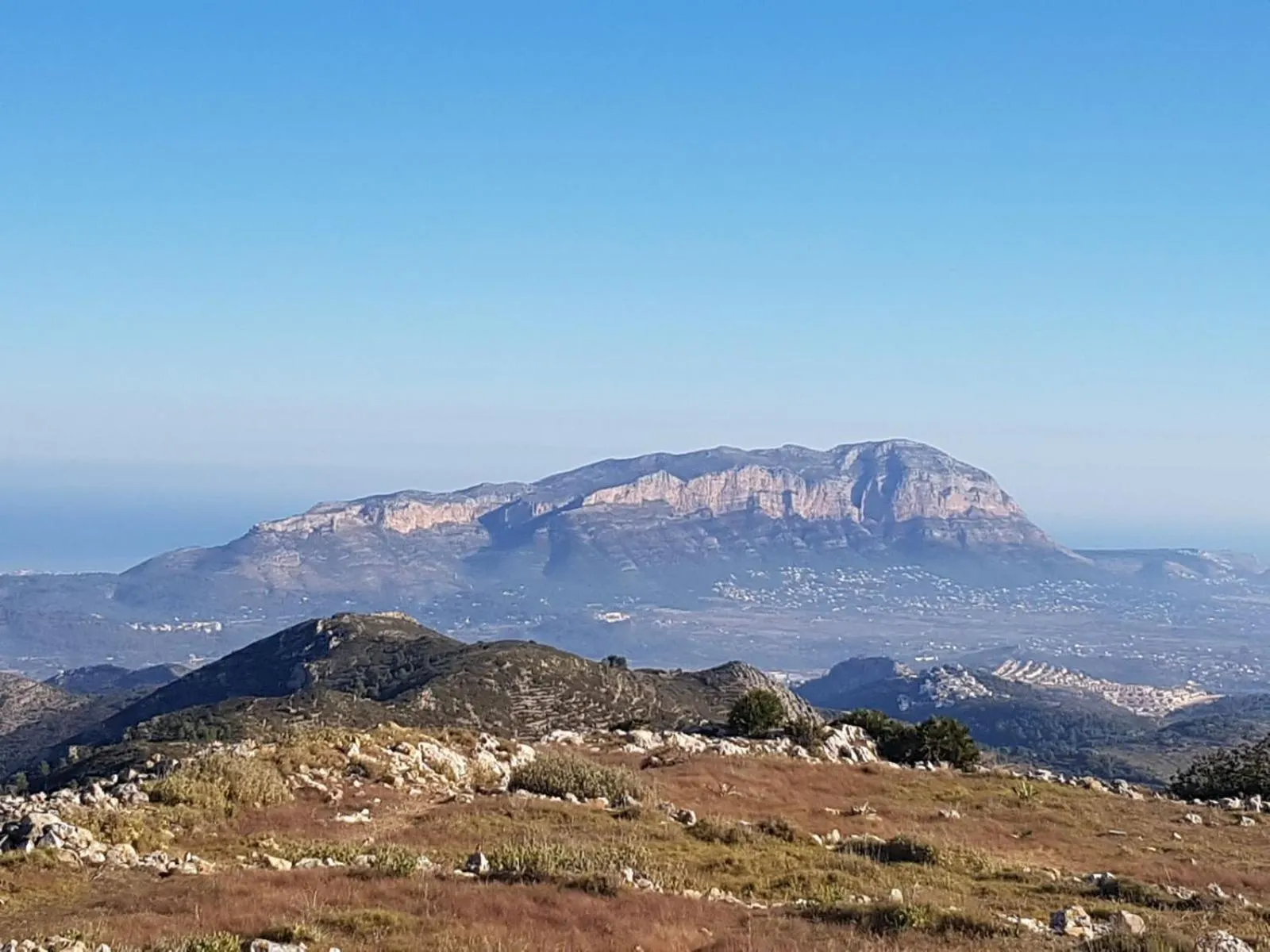 Nearby landmark in Nou Avenida