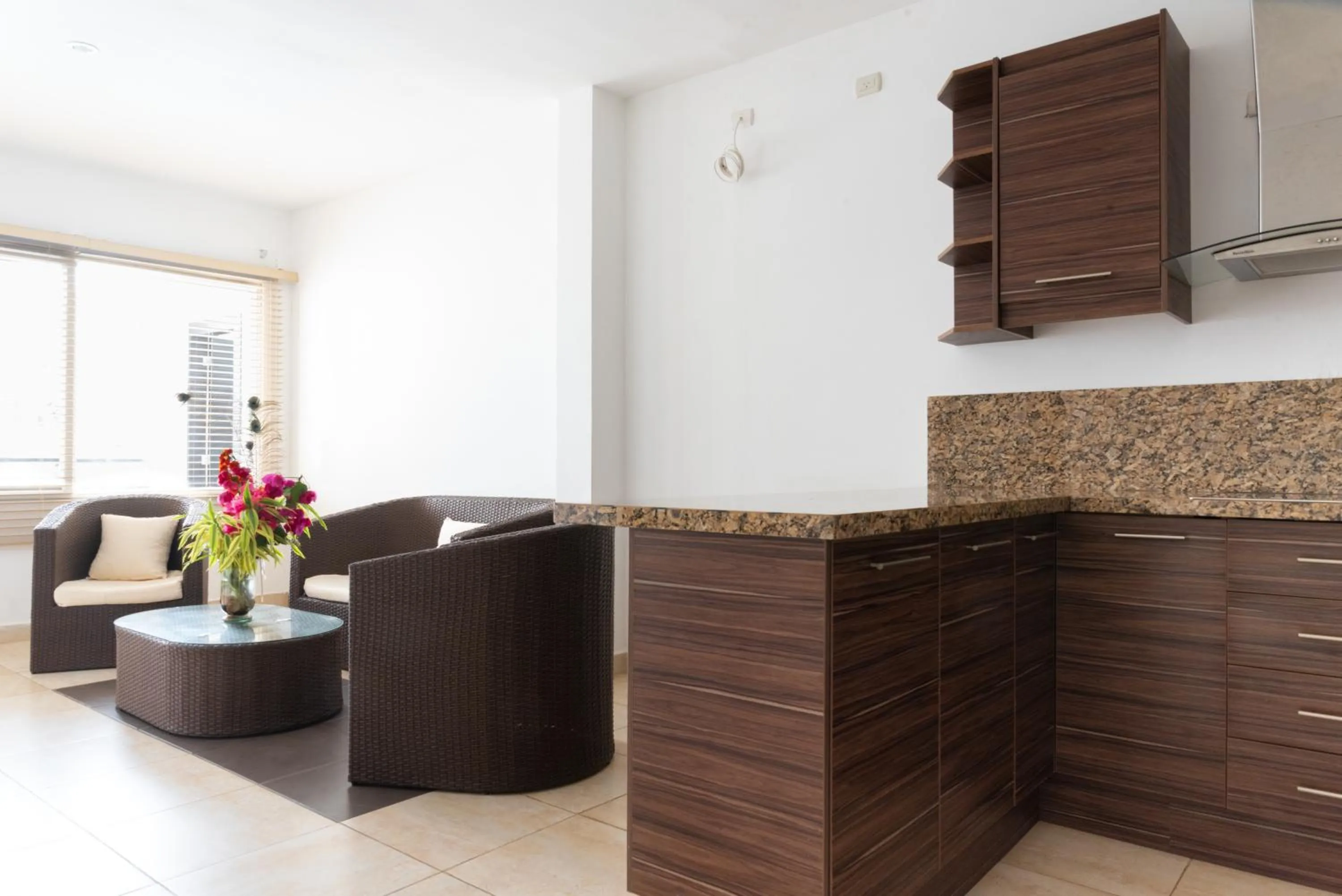 Kitchen or kitchenette in Ocean Blue Hotel